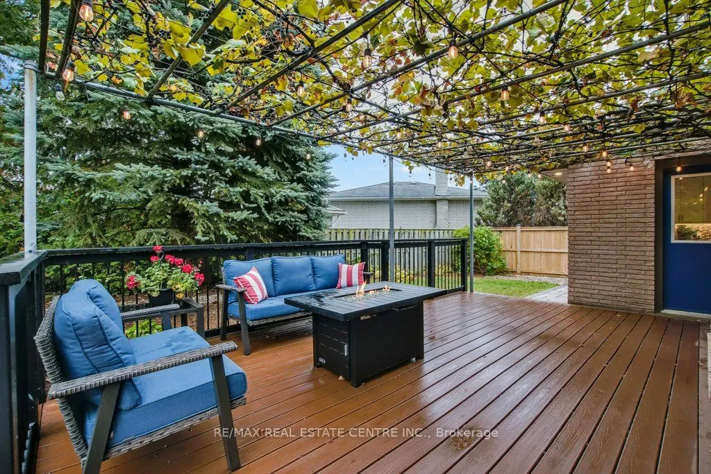 36 Crystal Court