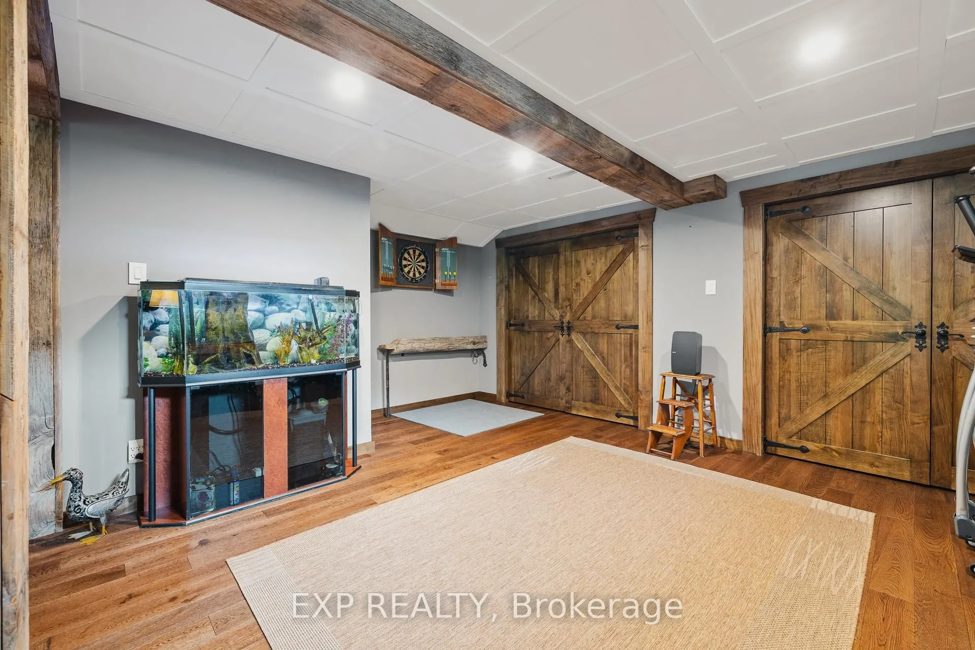 343 George Street N, #1