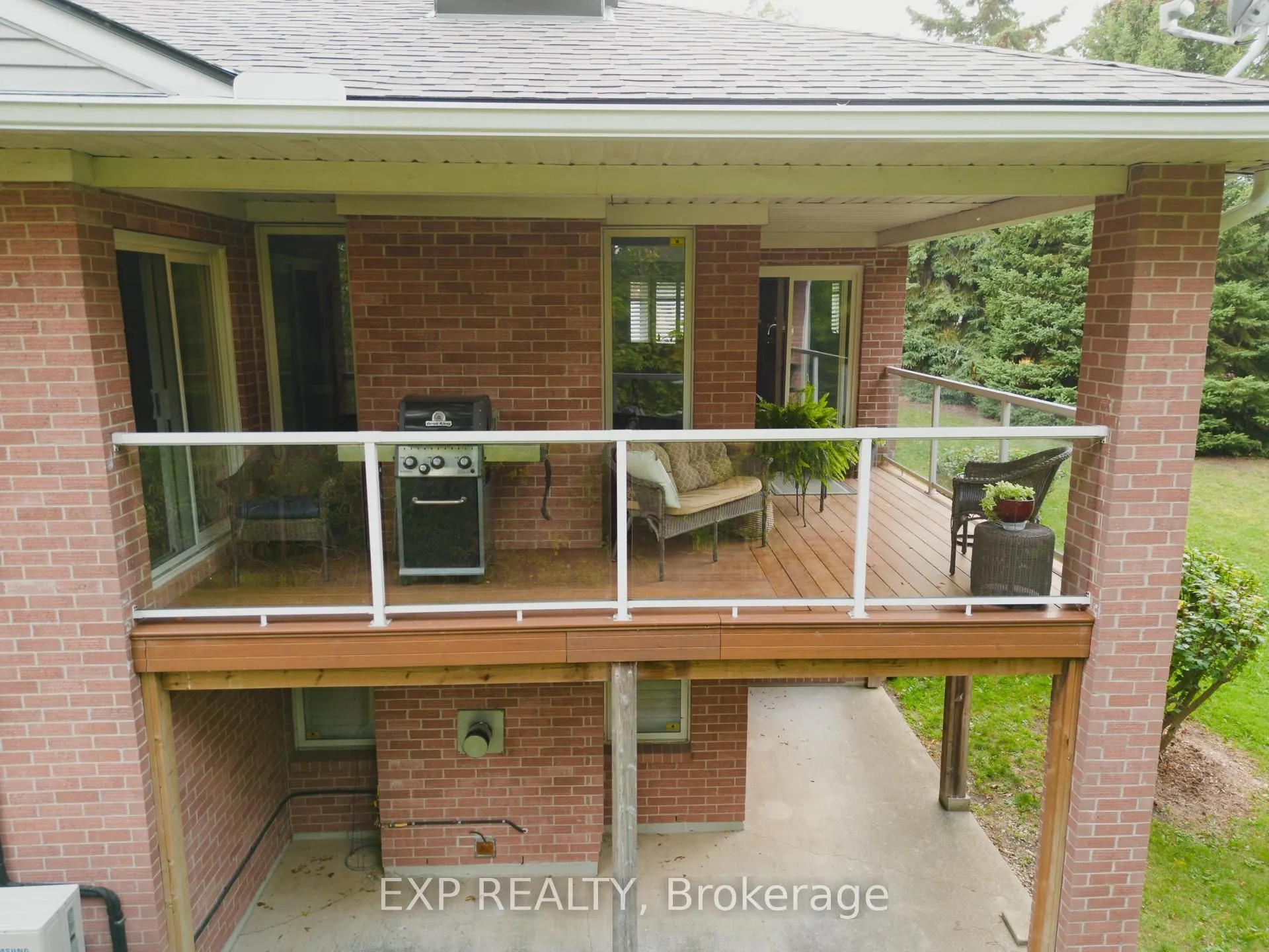 343 George Street N, #1