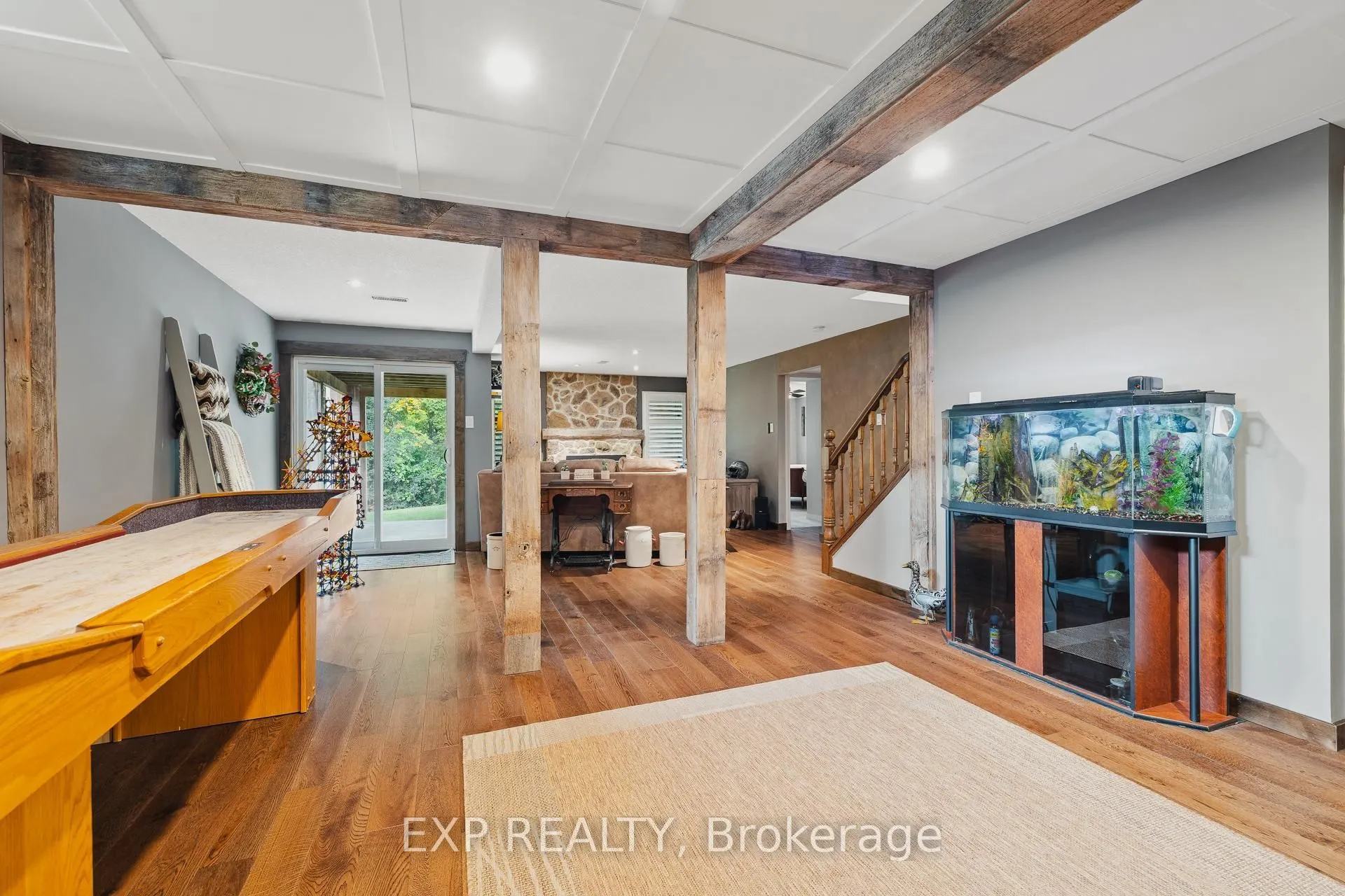 343 George Street N, #1
