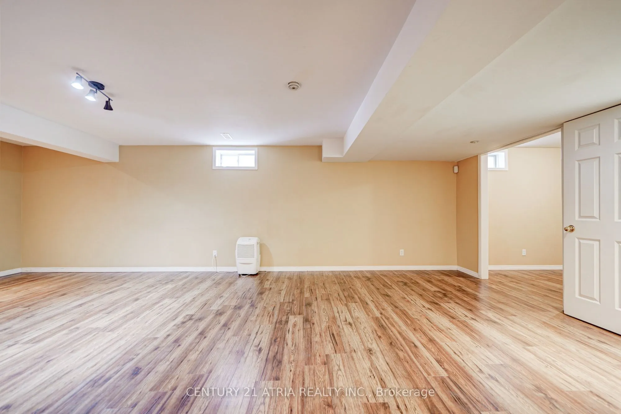 1654 Ravenwood Drive
