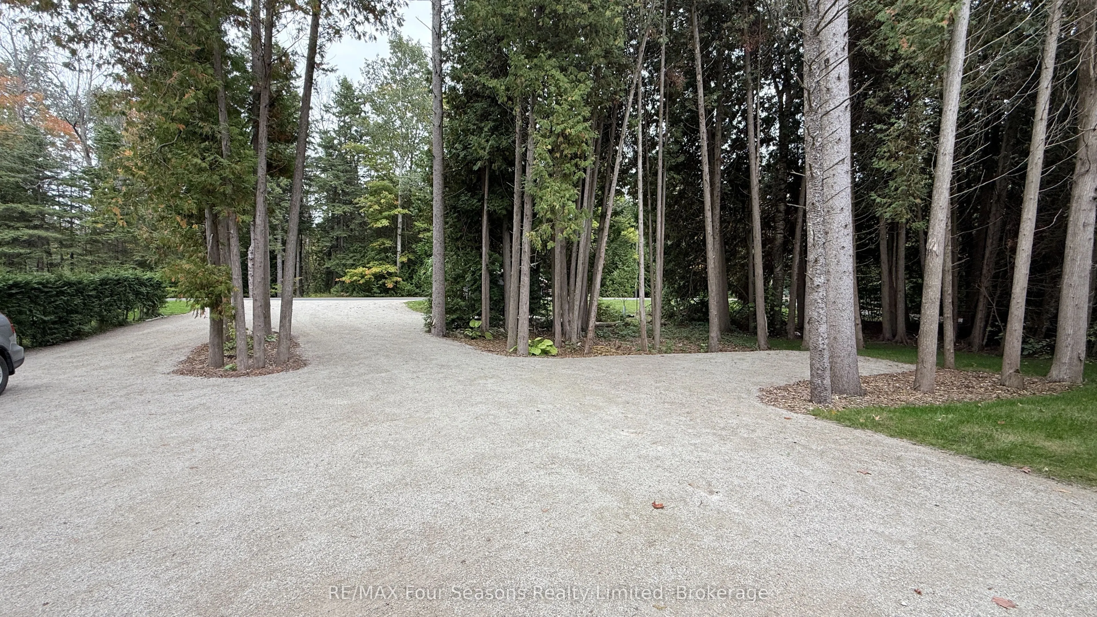 457 Huron Road