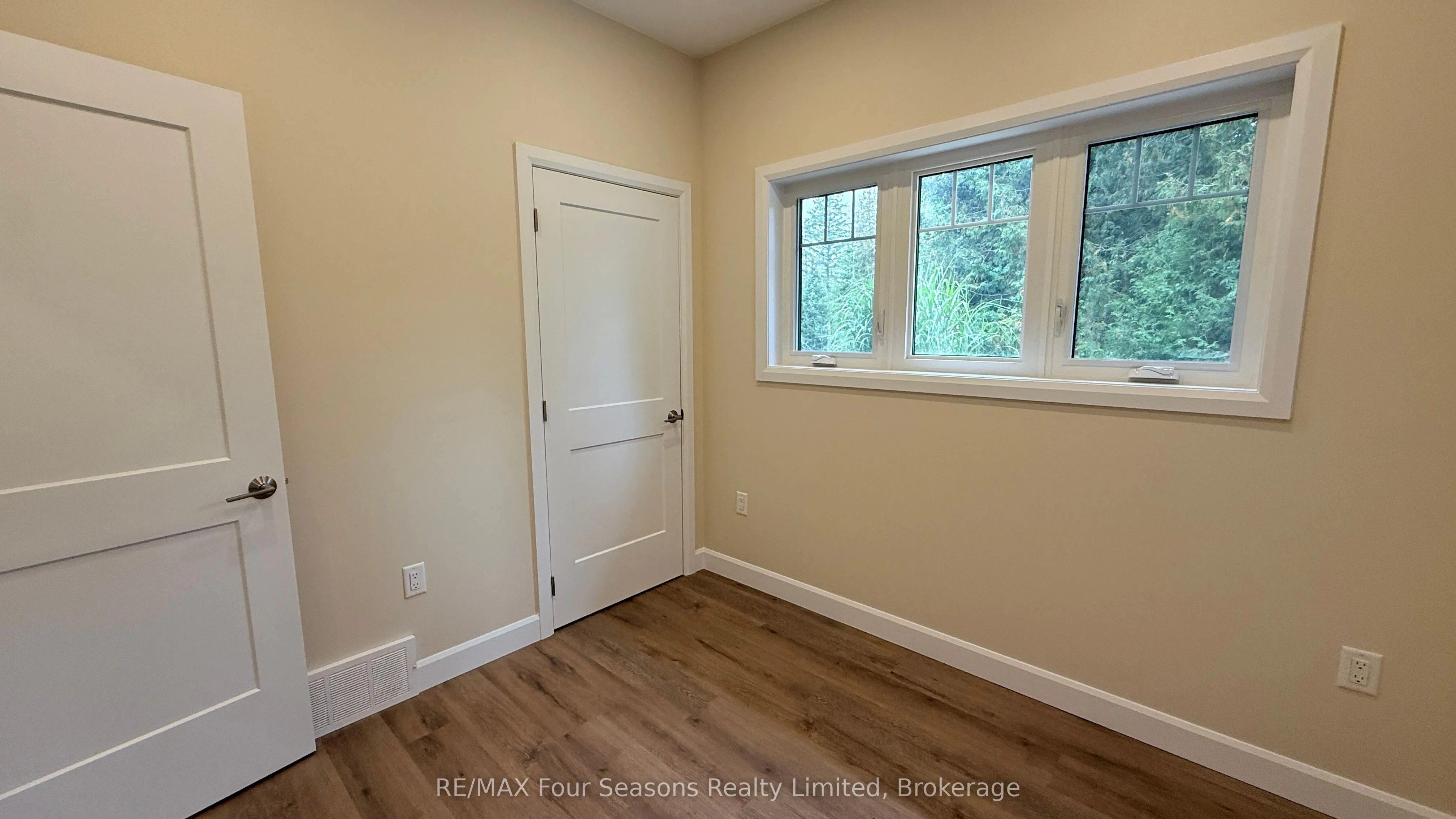 457 Huron Road