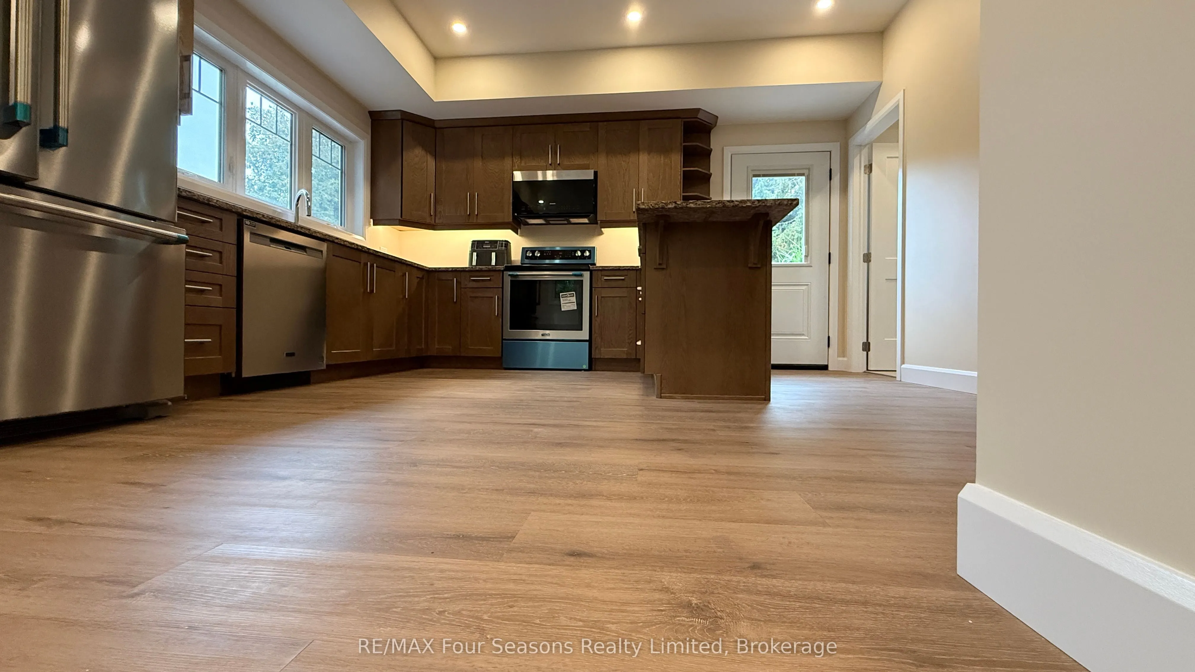 457 Huron Road