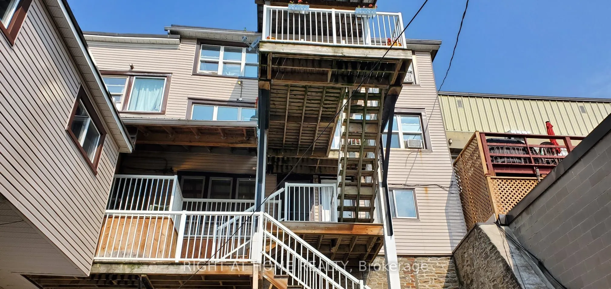 87-93 King Street W