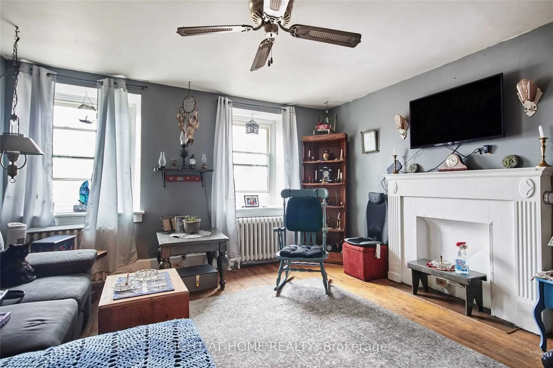 87-93 King Street W