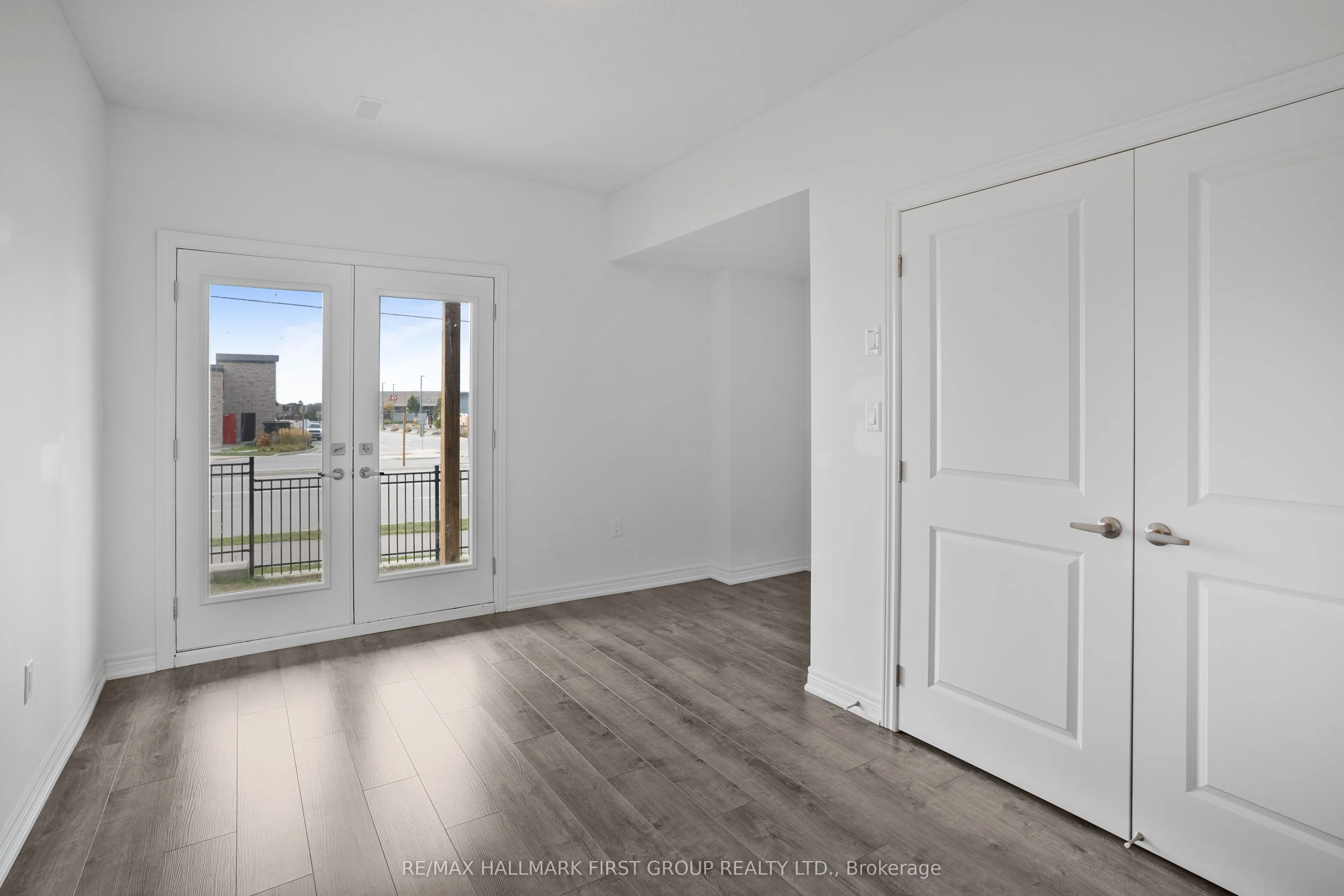 120 Court Drive, #28