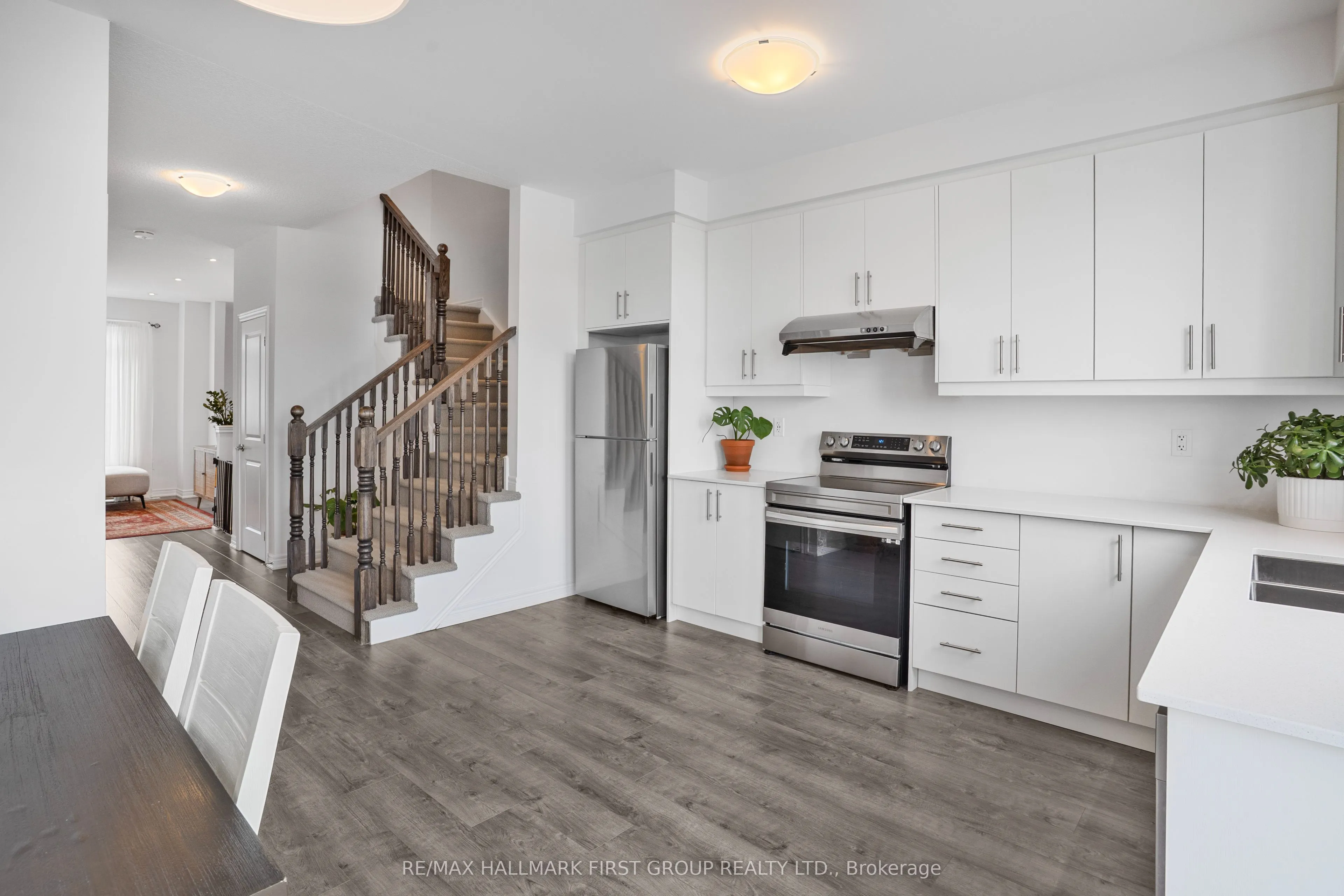120 Court Drive, #28