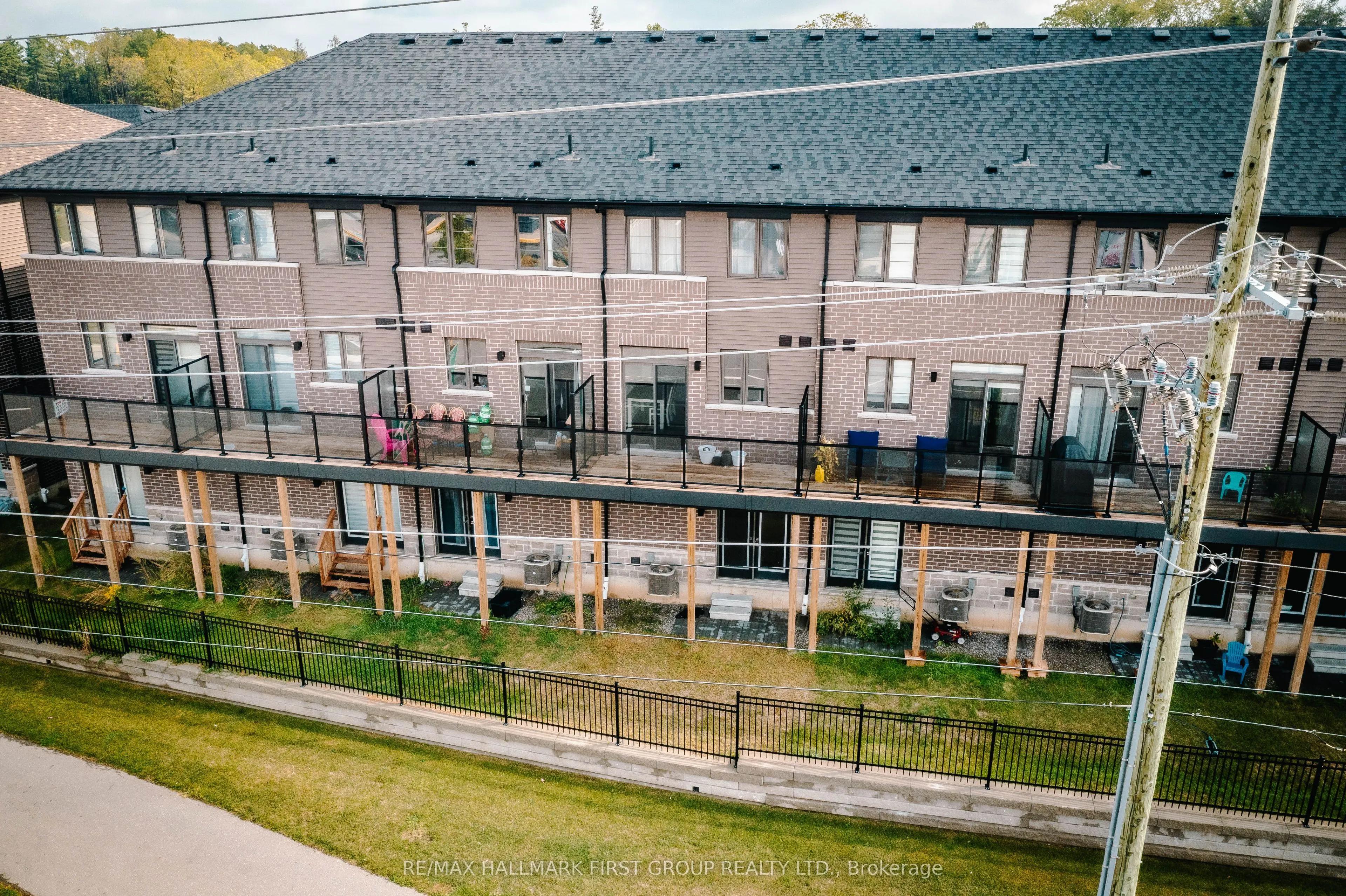 120 Court Drive, #28