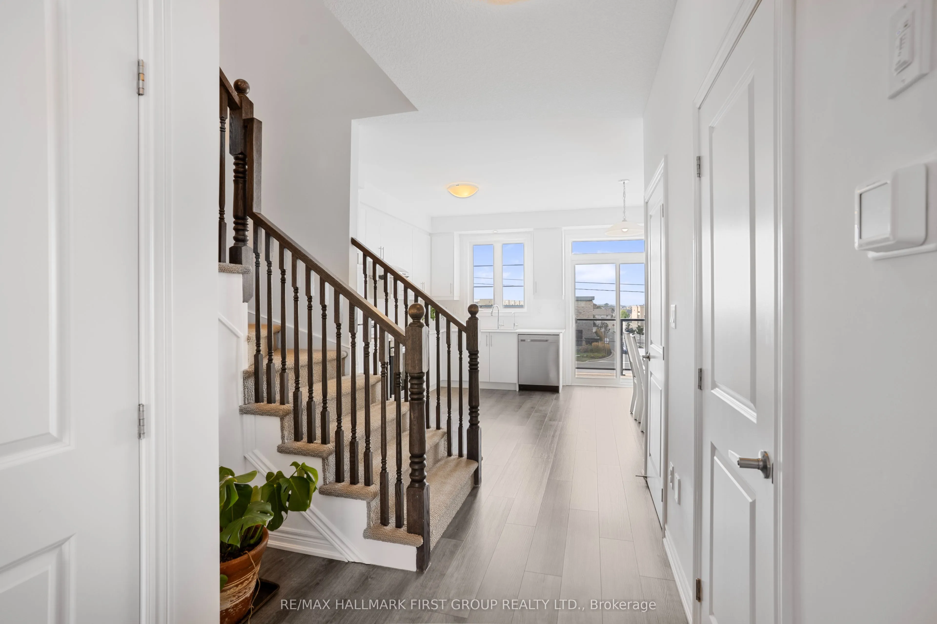 120 Court Drive, #28