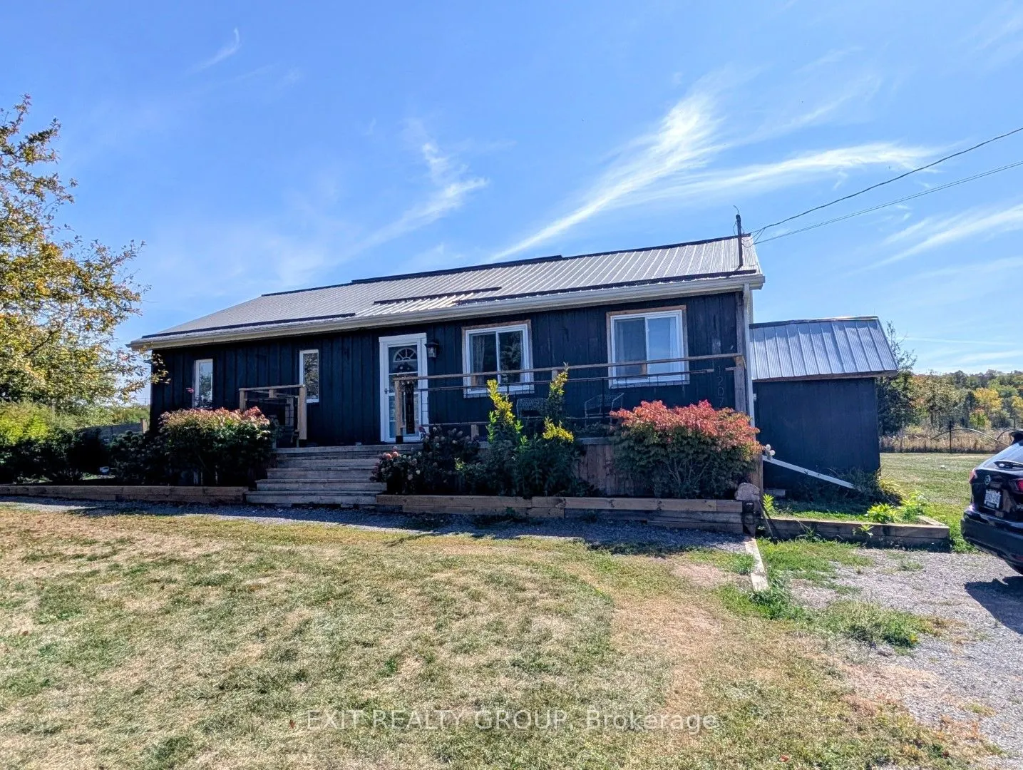 12075 Loyalist Parkway