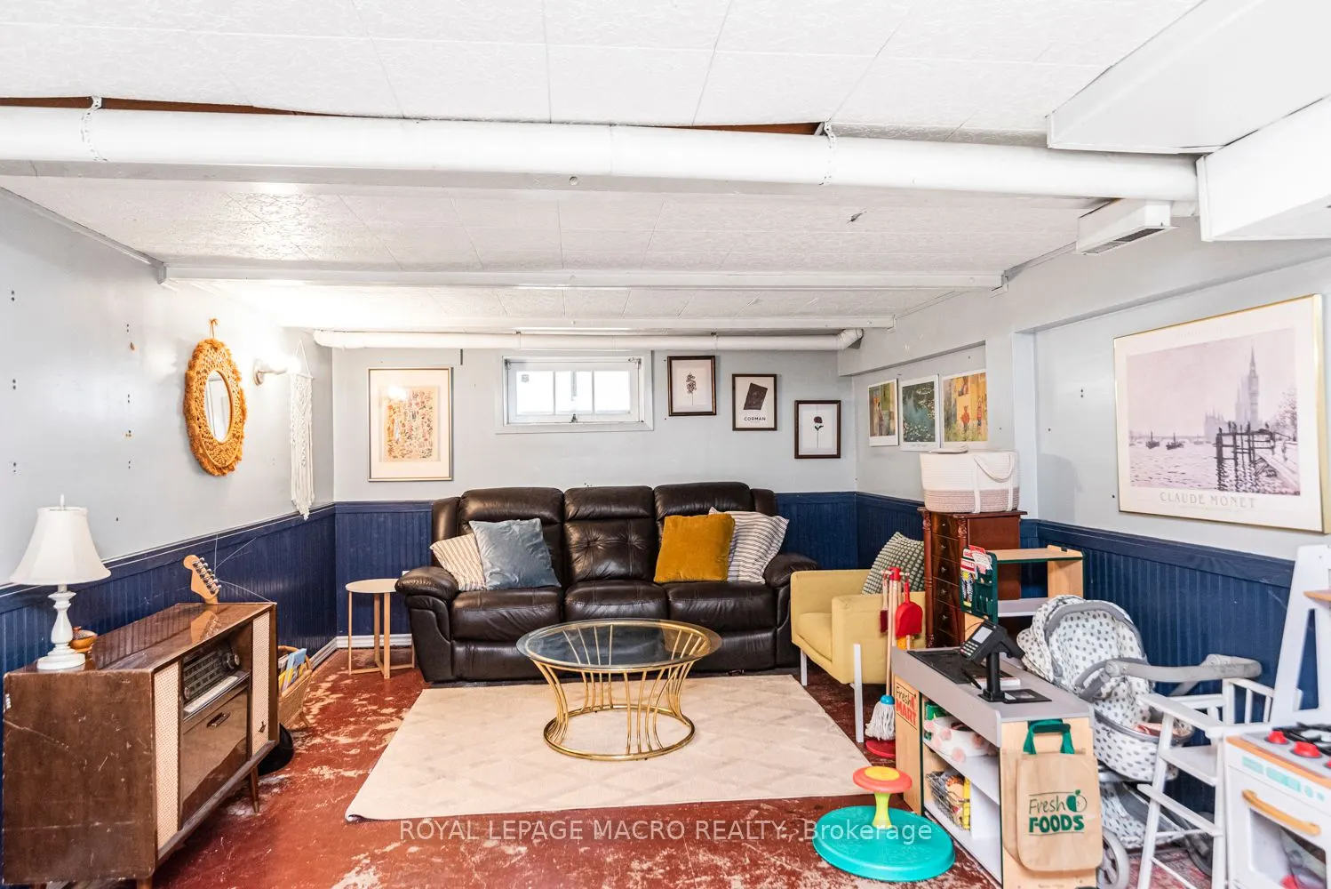 28 Longfellow Avenue