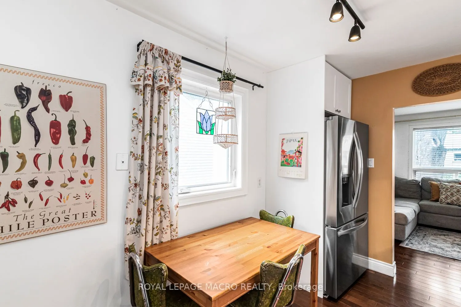 28 Longfellow Avenue