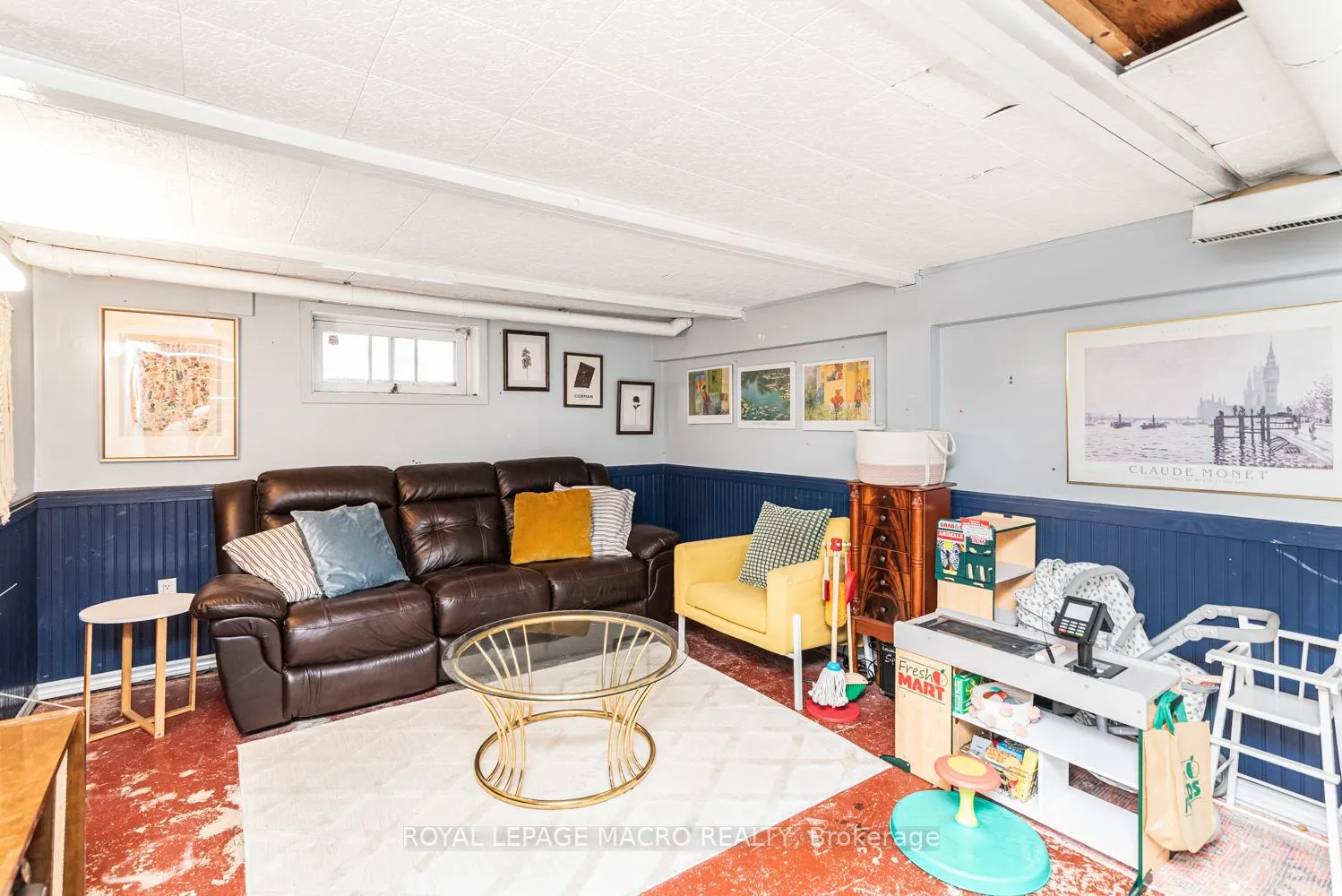 28 Longfellow Avenue