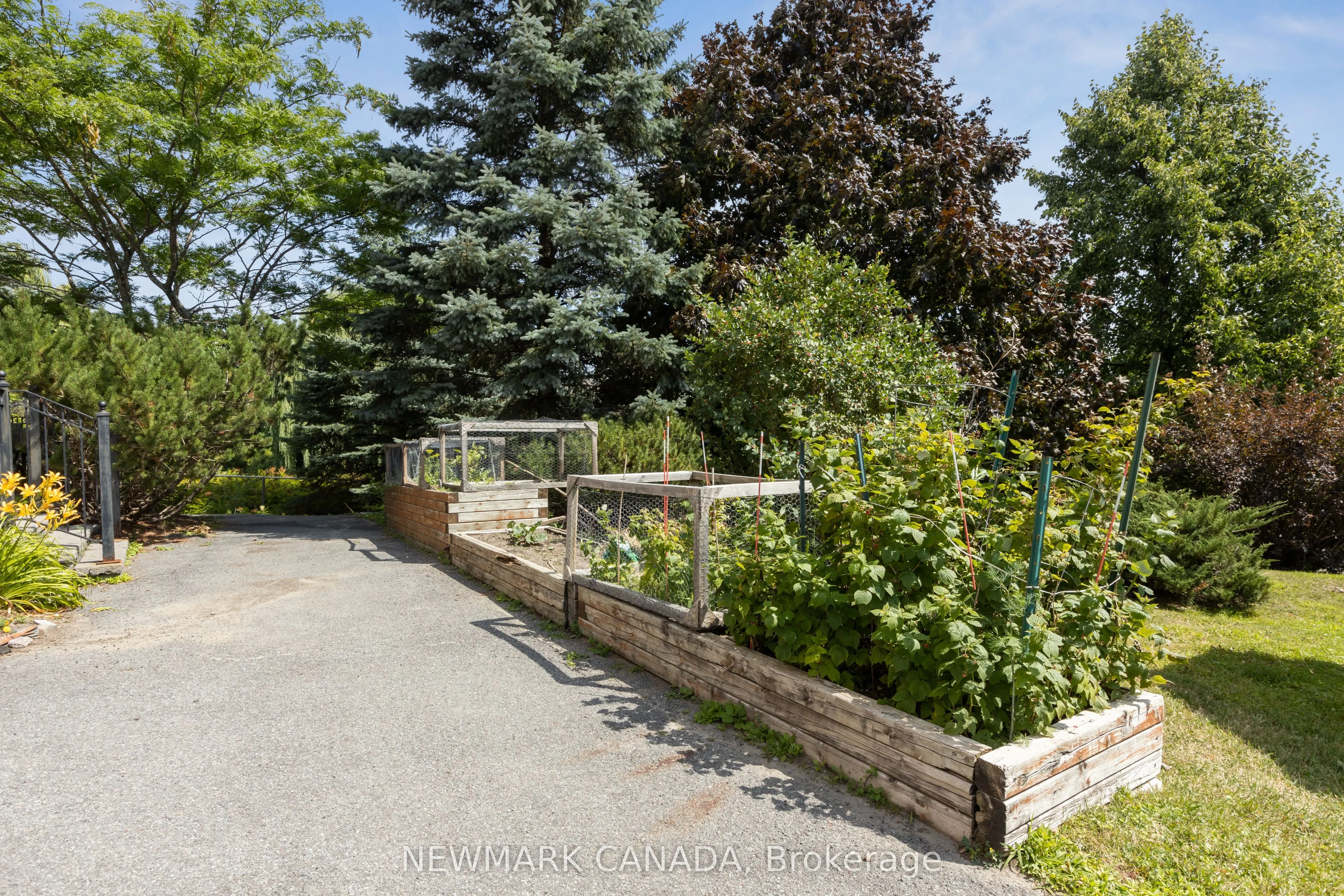 110 Central Park Drive