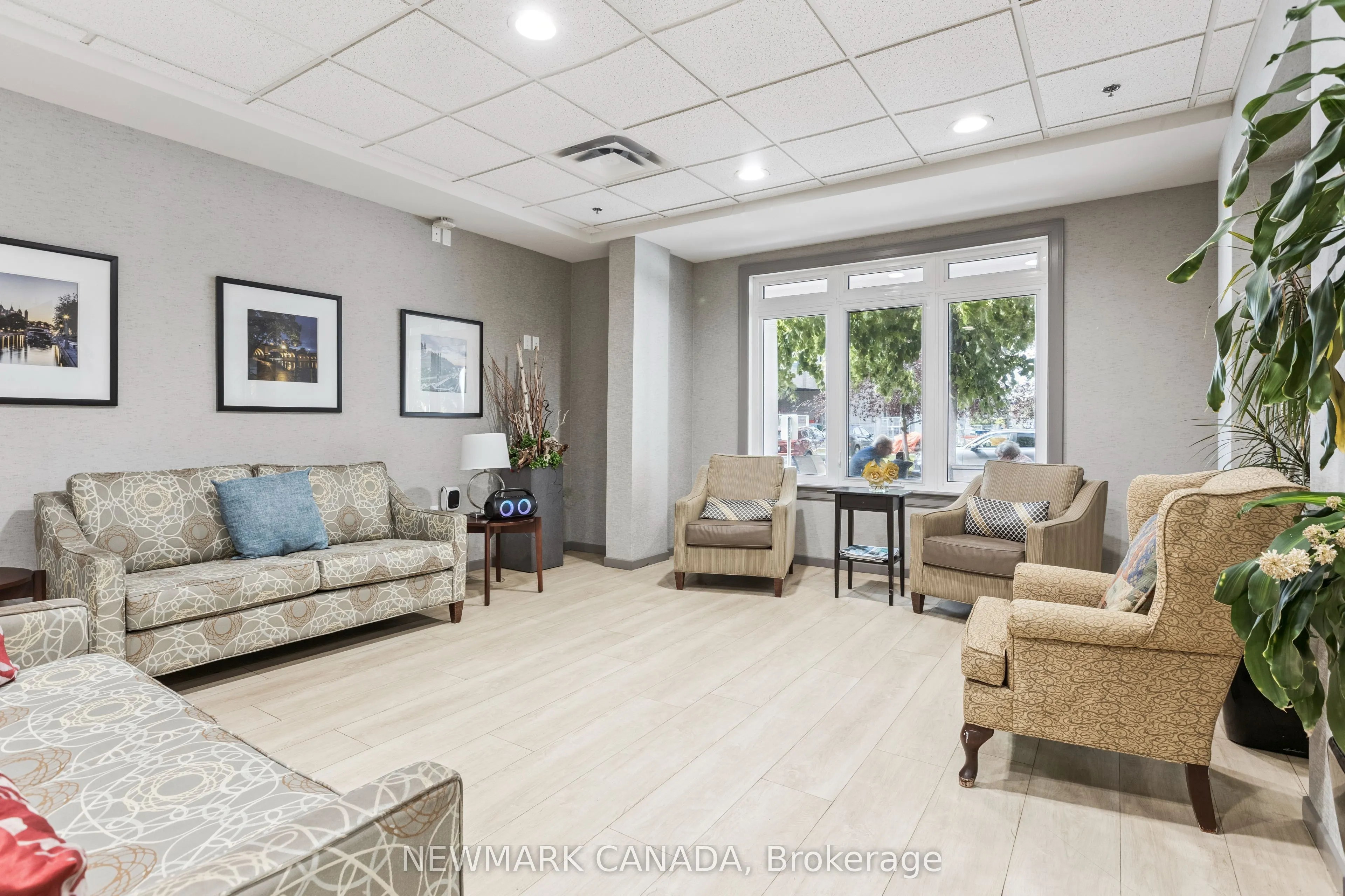 110 Central Park Drive