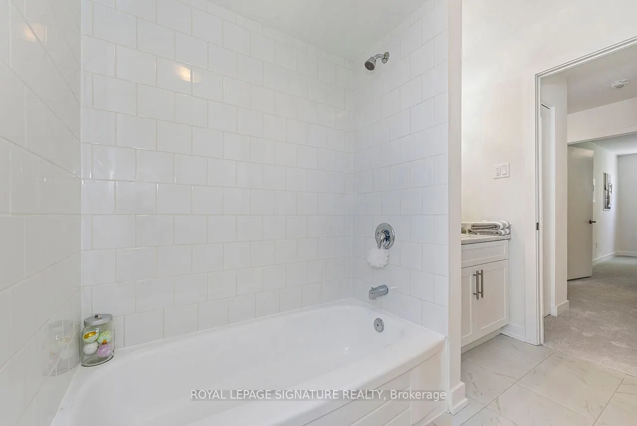 1444 Upper Ottawa Street, #21