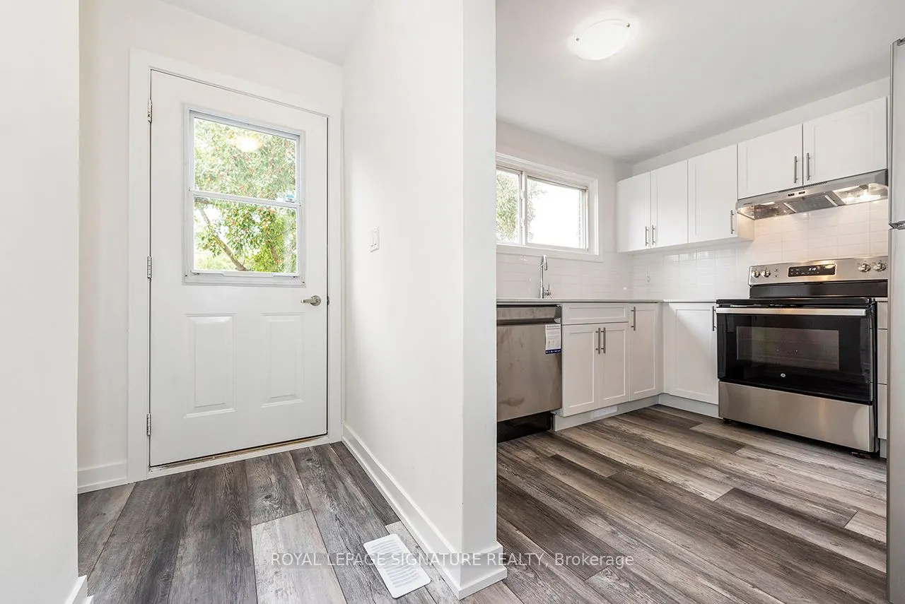 76 Woodman Drive N