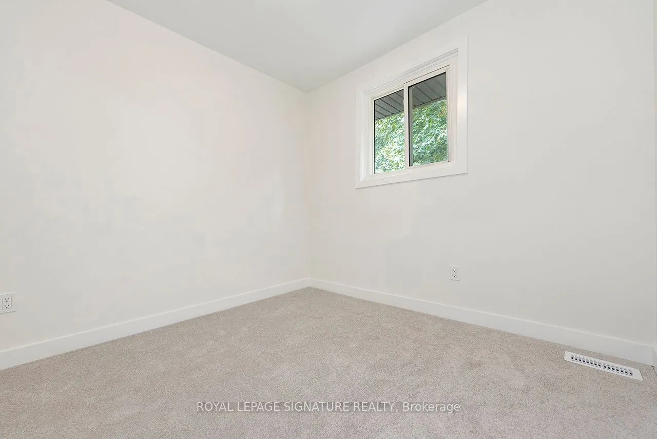 76 Woodman Drive N
