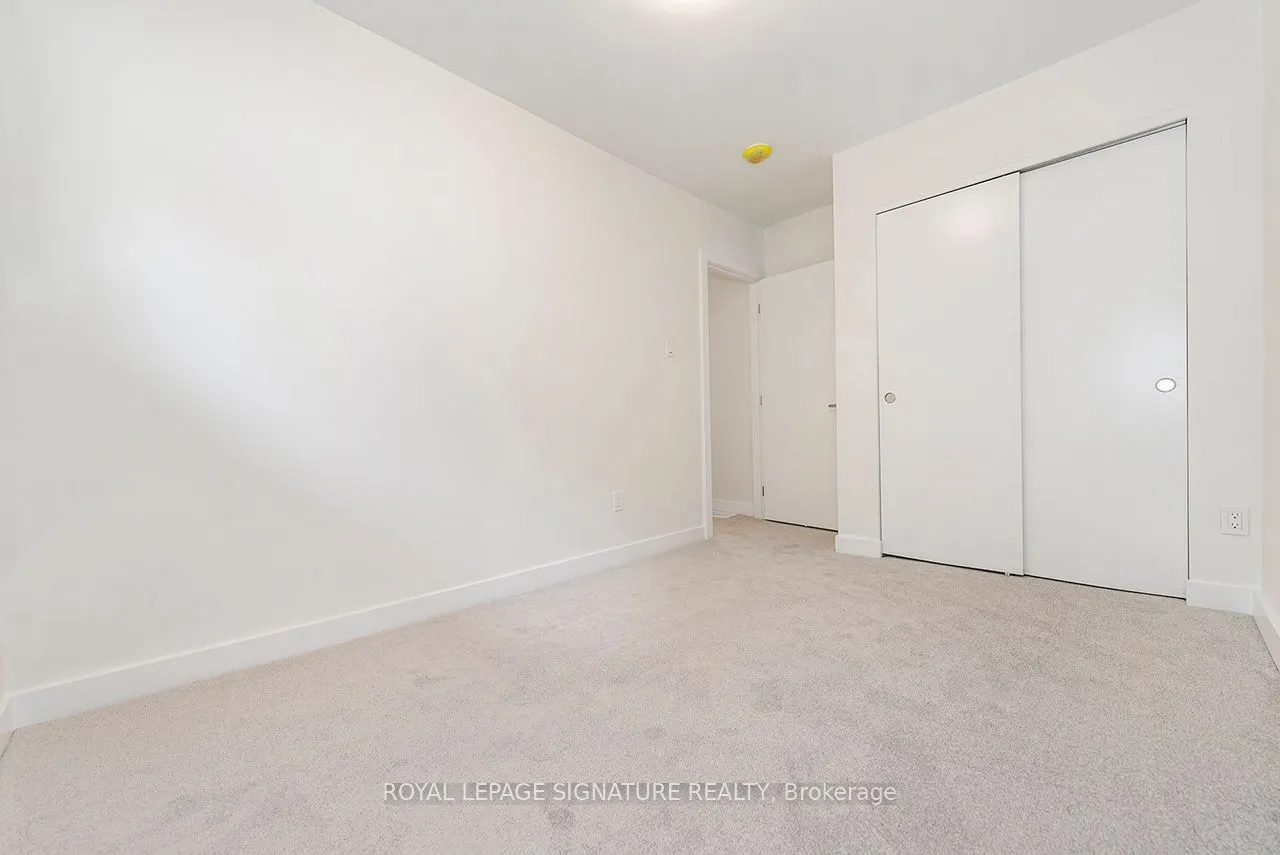 76 Woodman Drive N