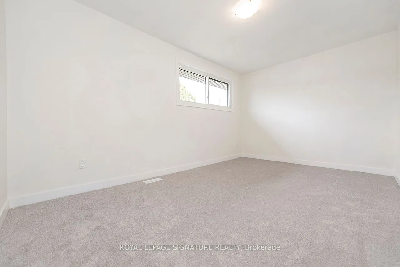 76 Woodman Drive N