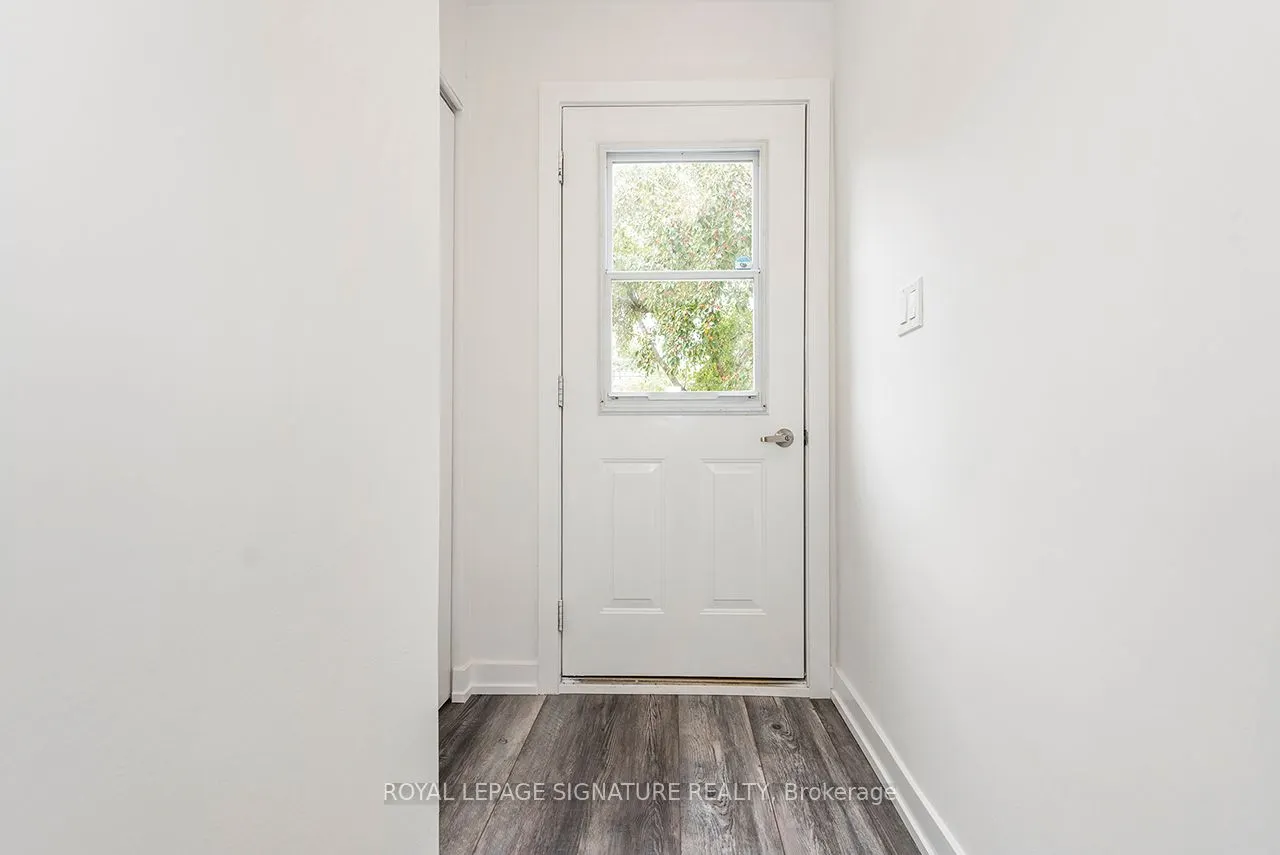 76 Woodman Drive N