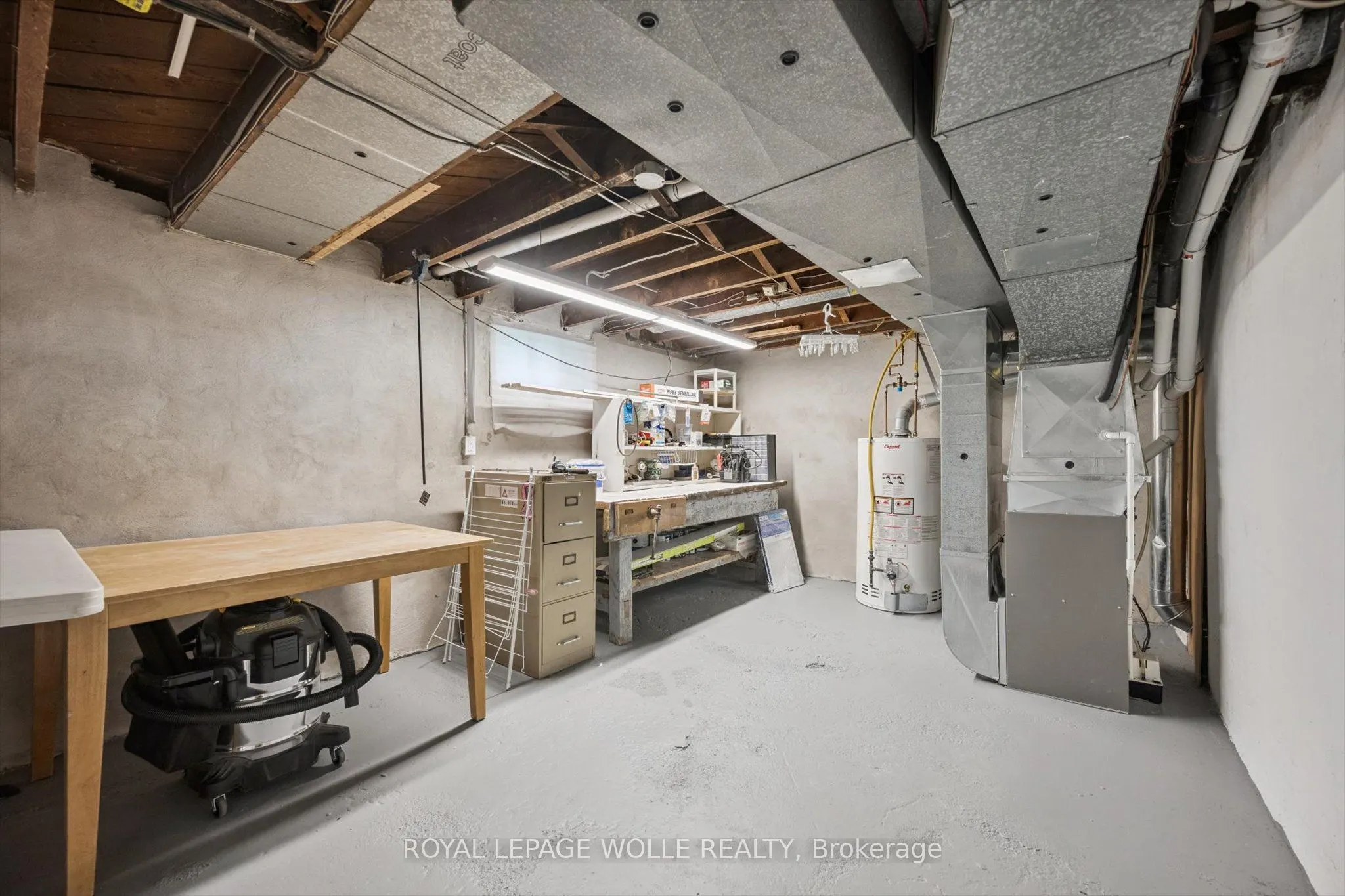 180 David Street W
