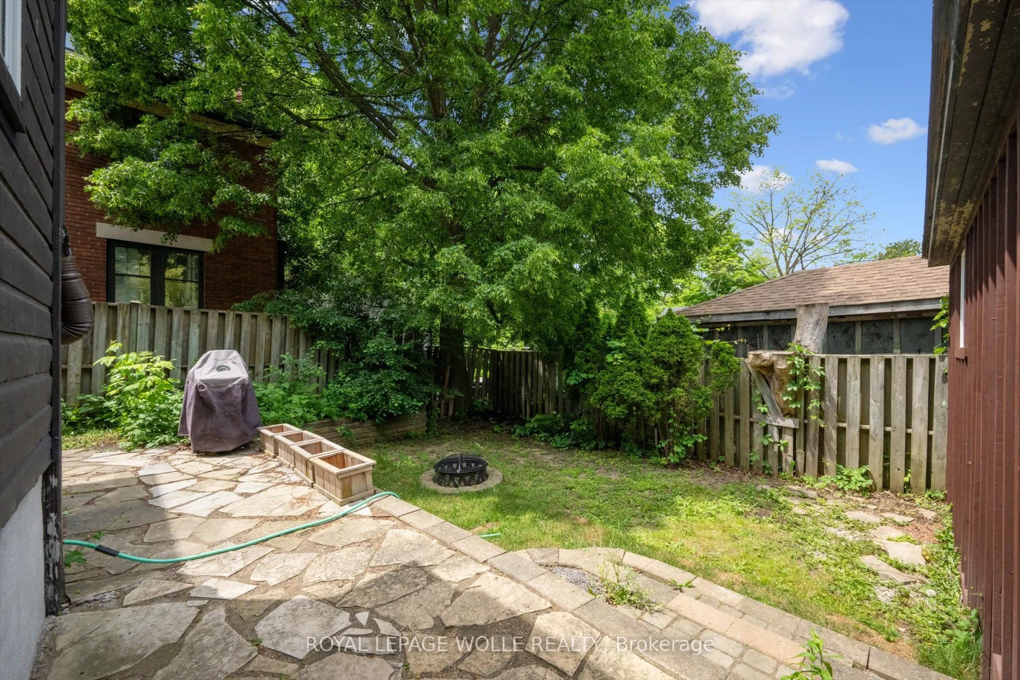 180 David Street W