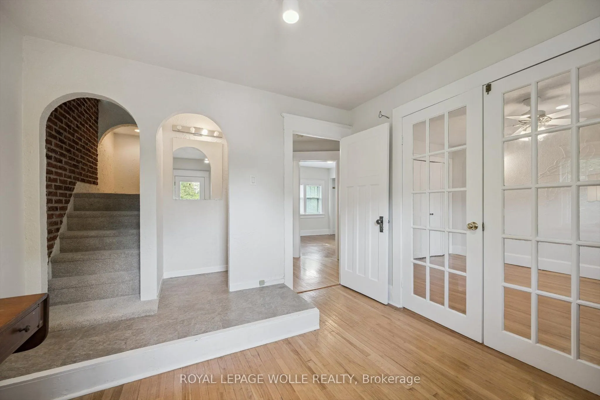 180 David Street W
