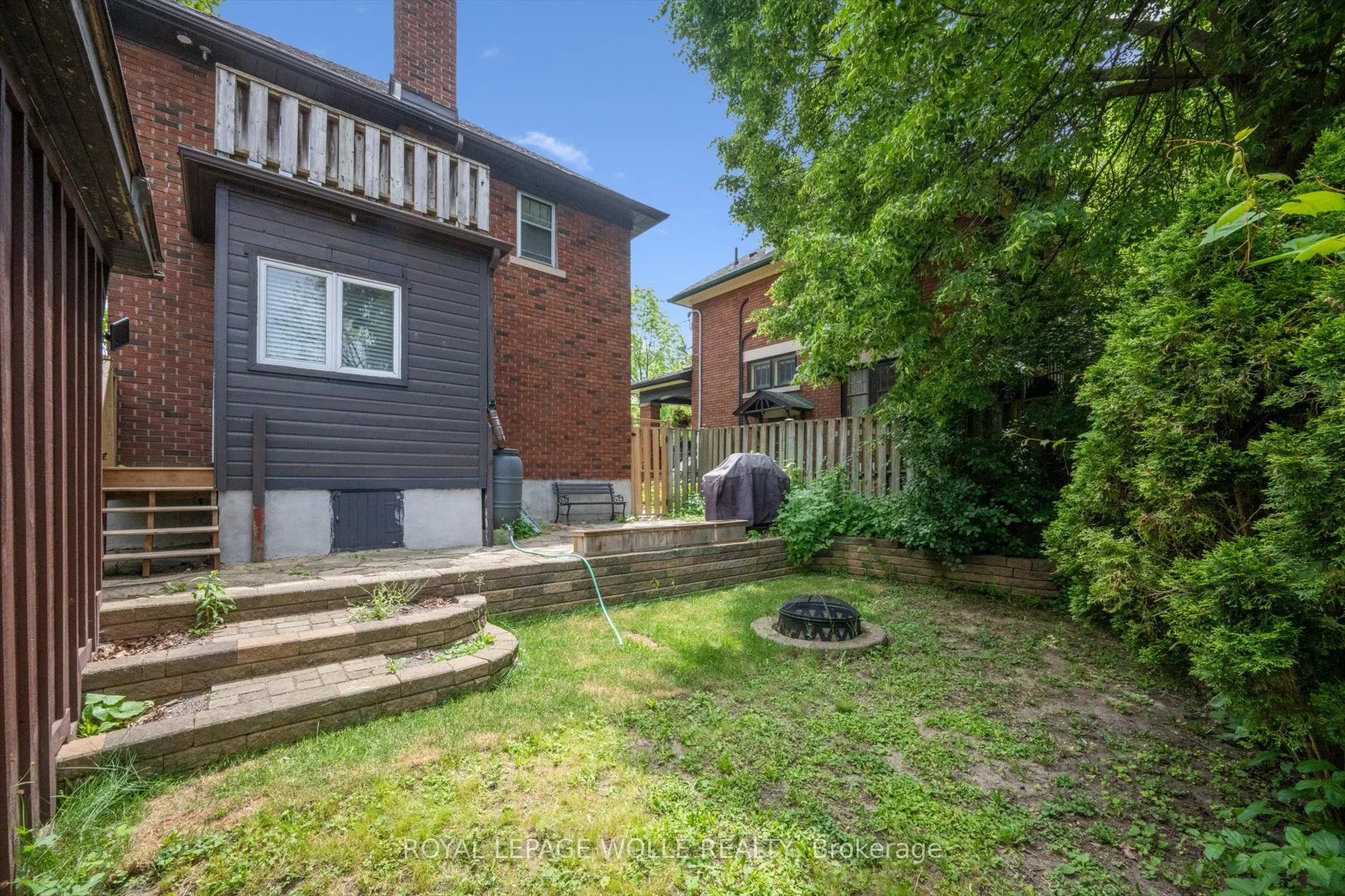 180 David Street W