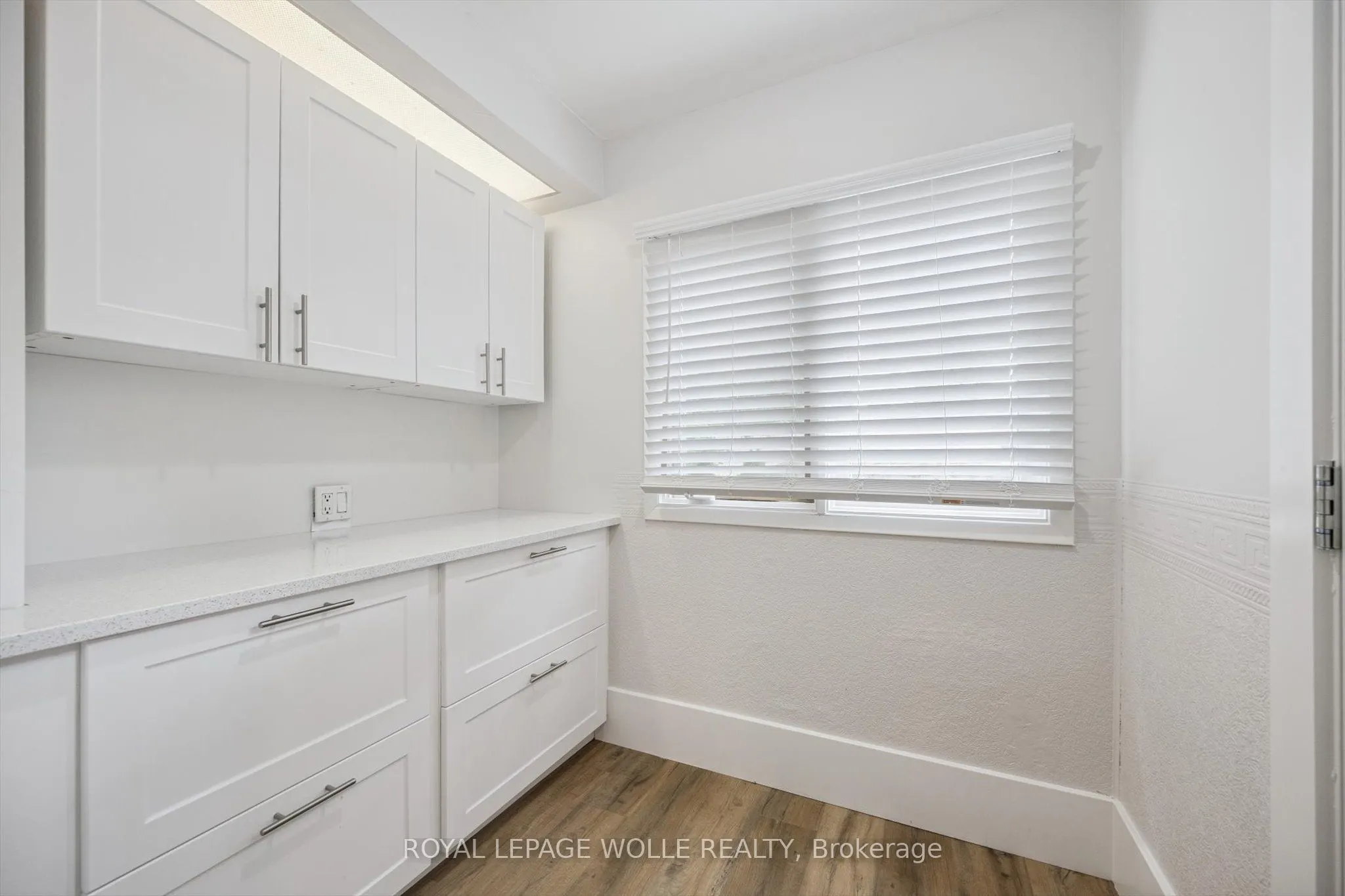 180 David Street W