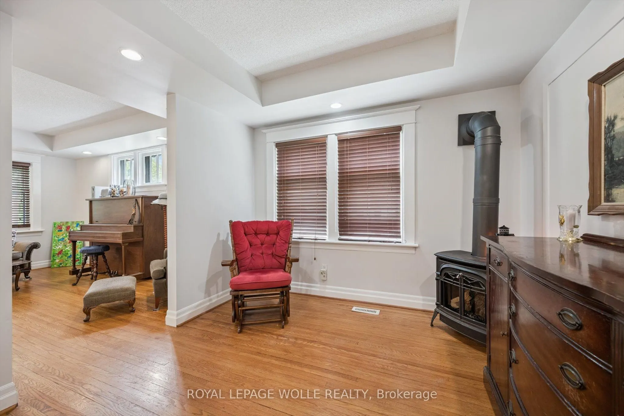 180 David Street W