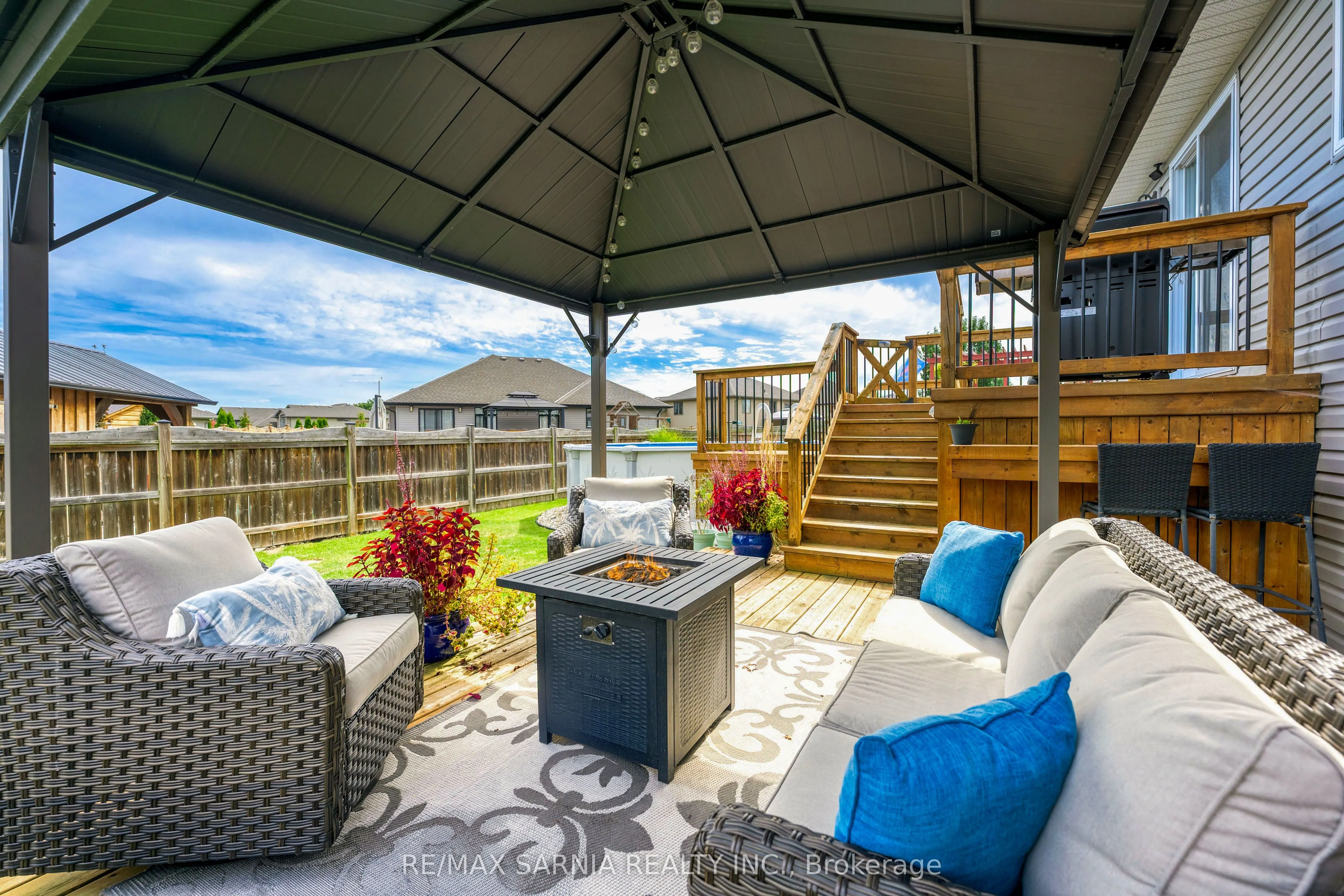 699 BENTINCK Drive