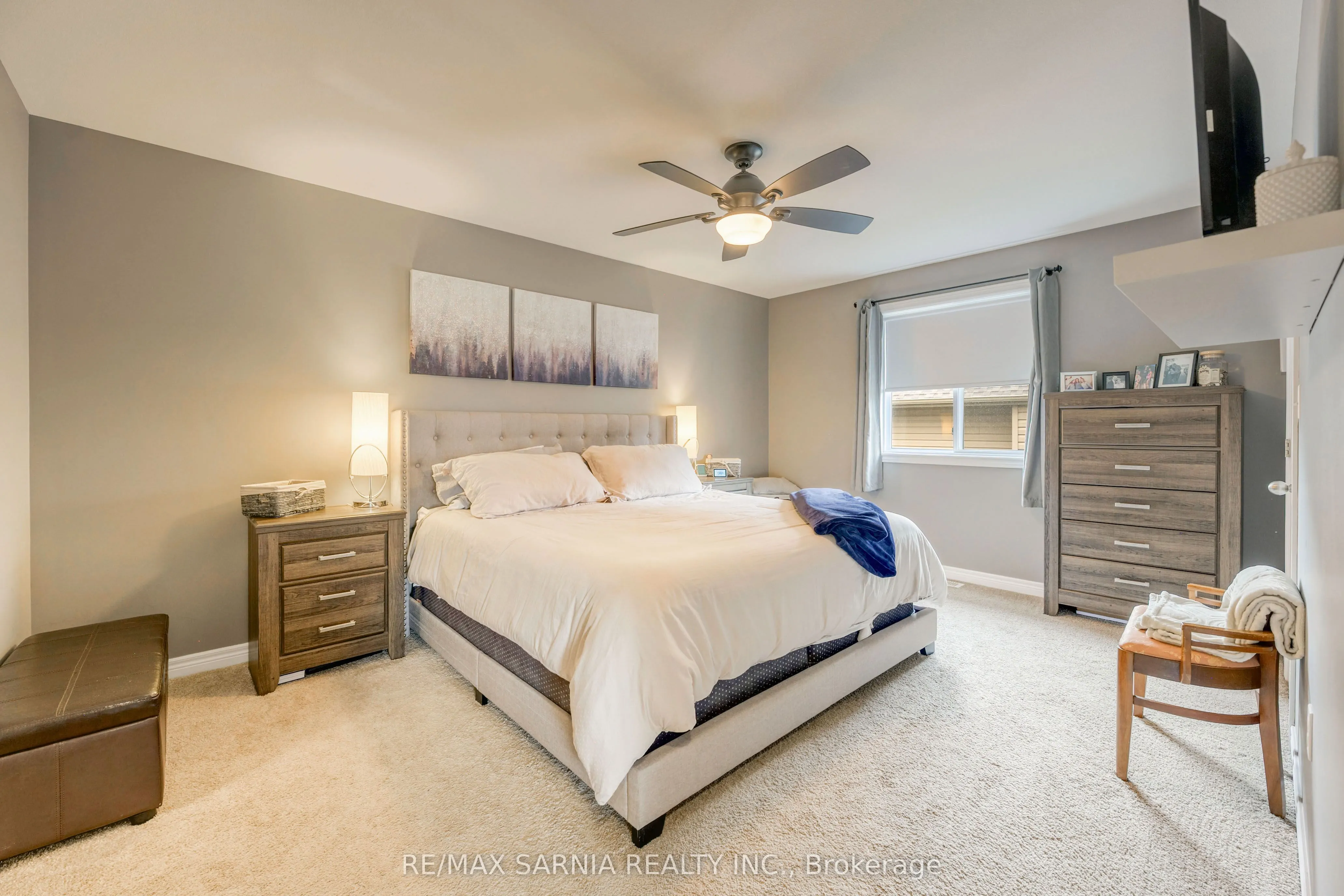 699 BENTINCK Drive