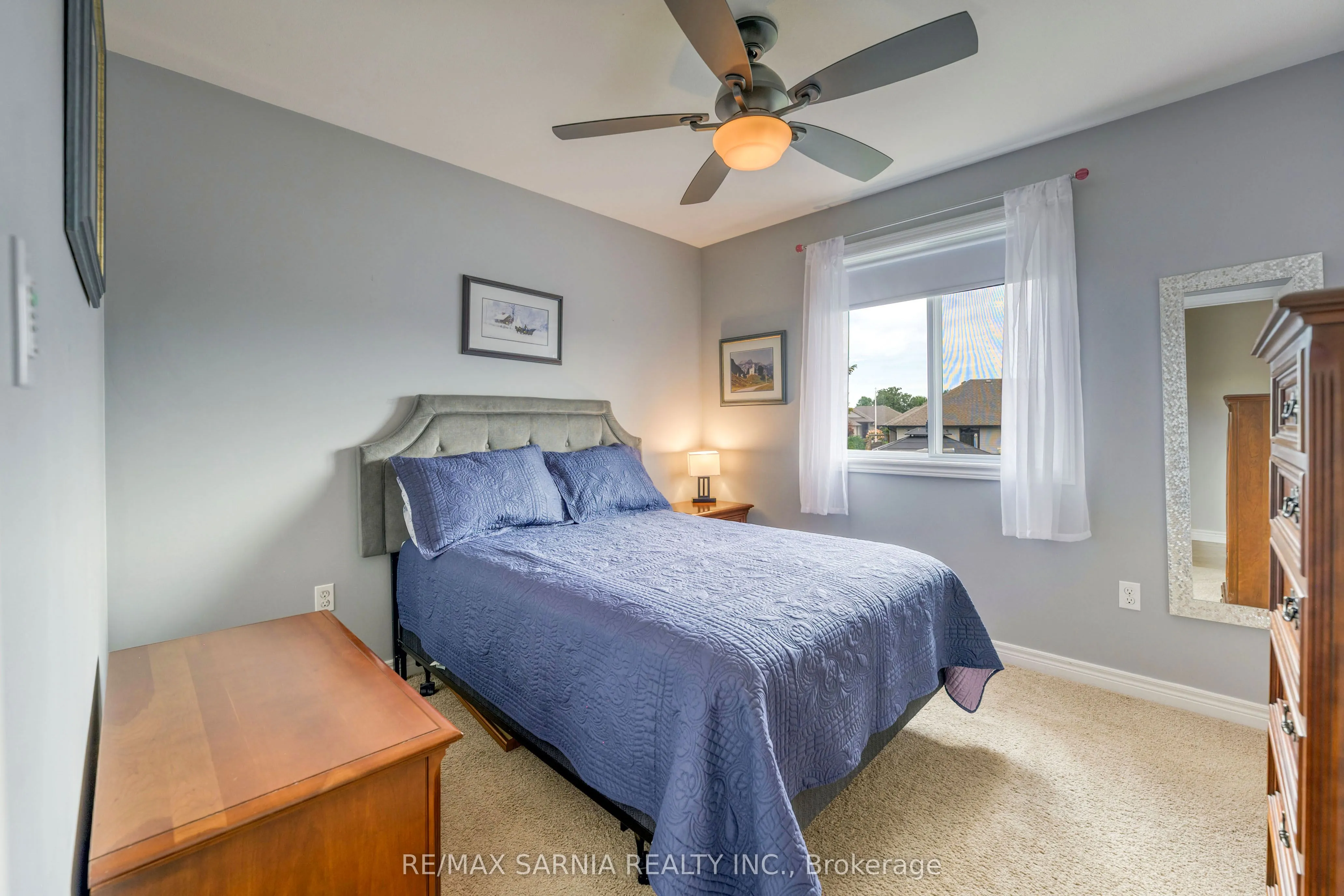 699 BENTINCK Drive