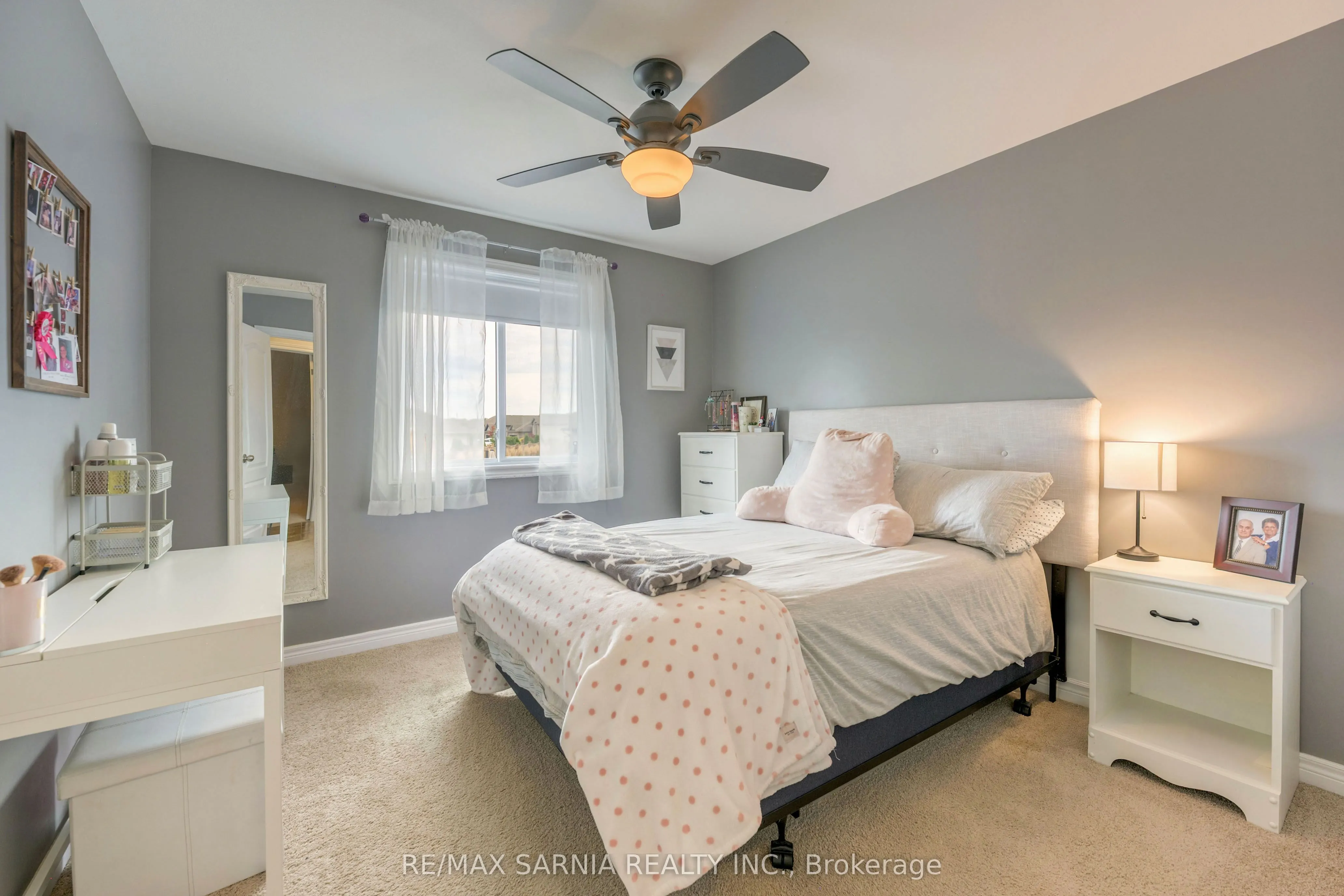 699 BENTINCK Drive