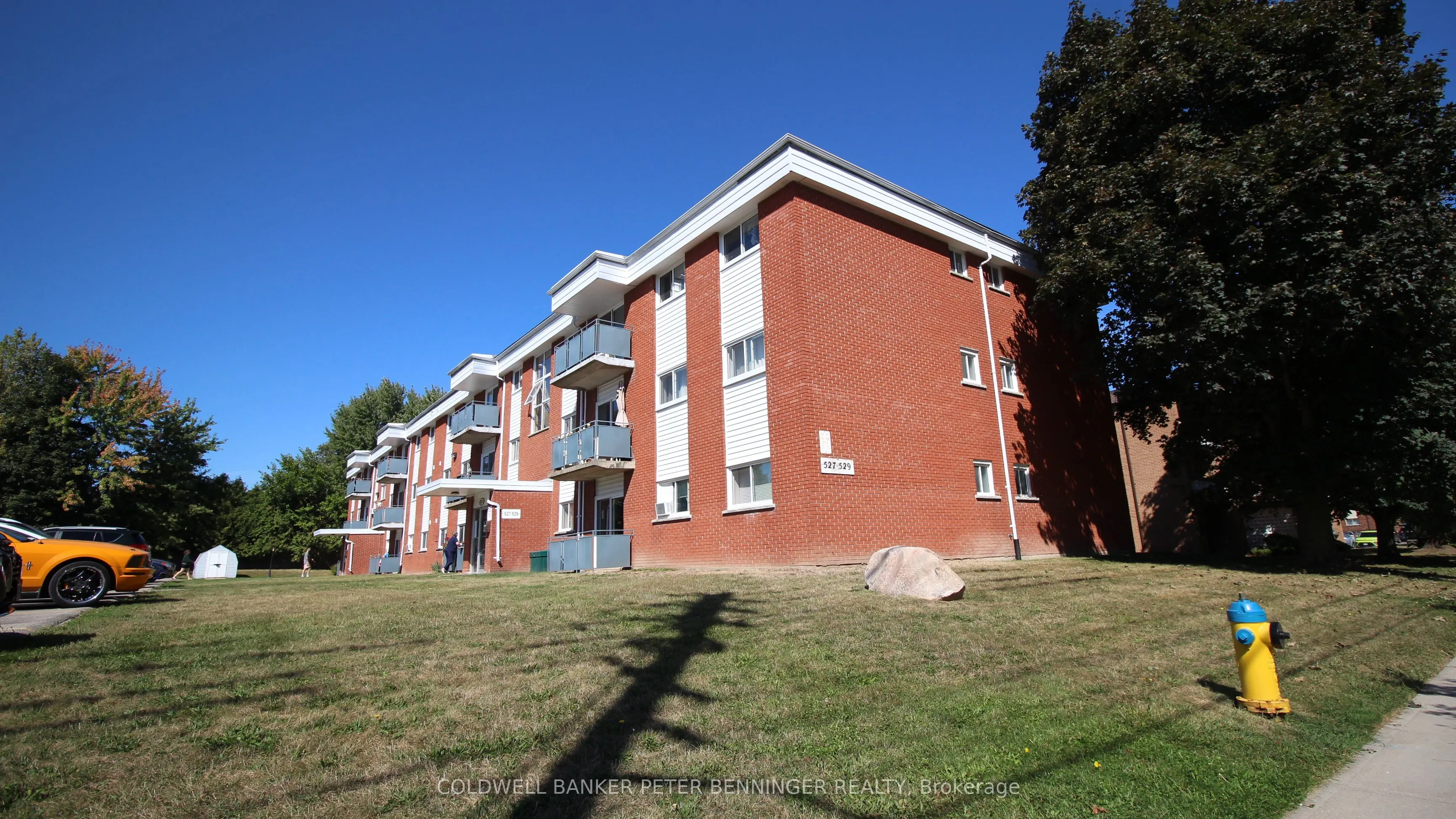 529 Parkside Drive, #8