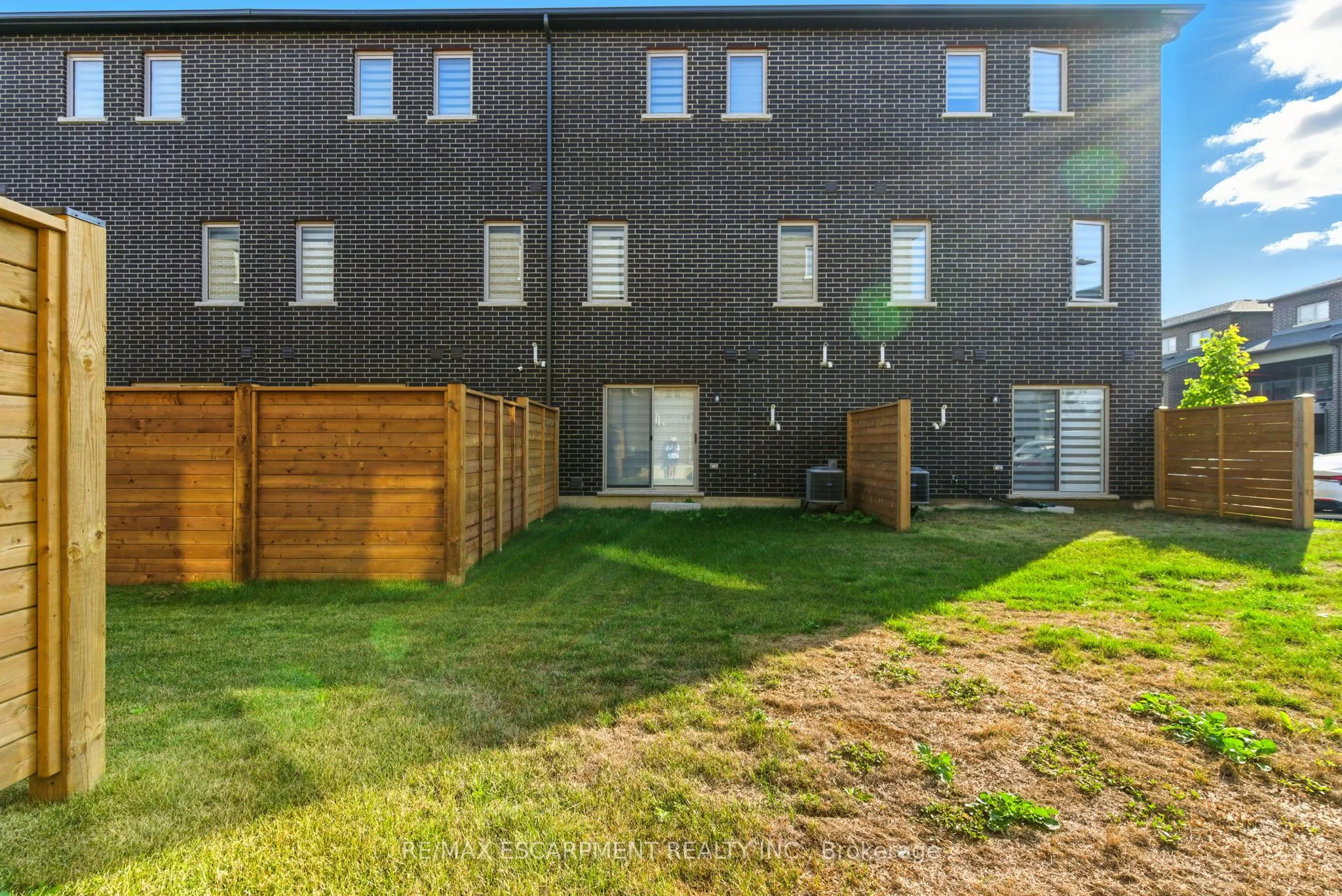 4 Clear Valley Lane
