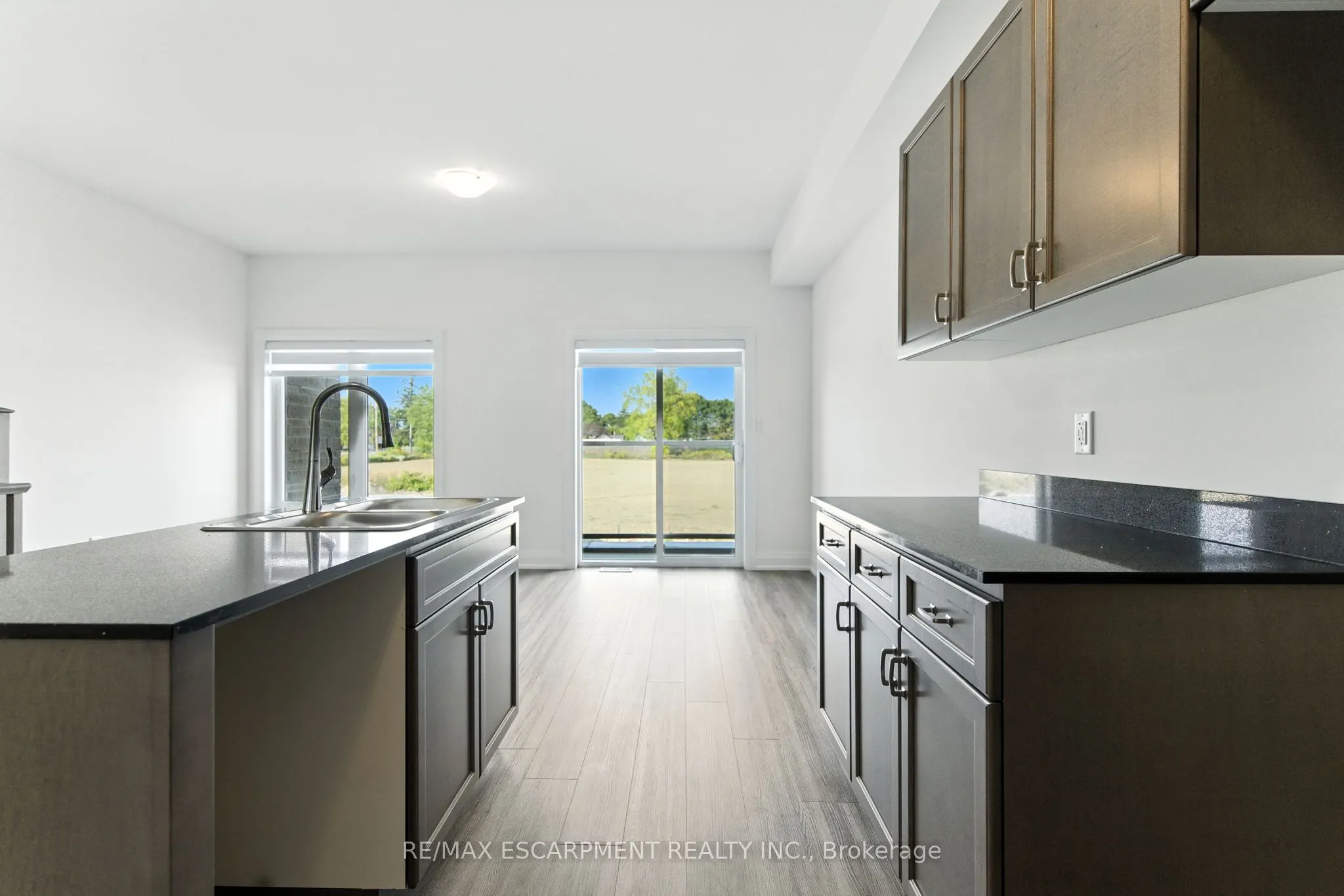 4 Clear Valley Lane