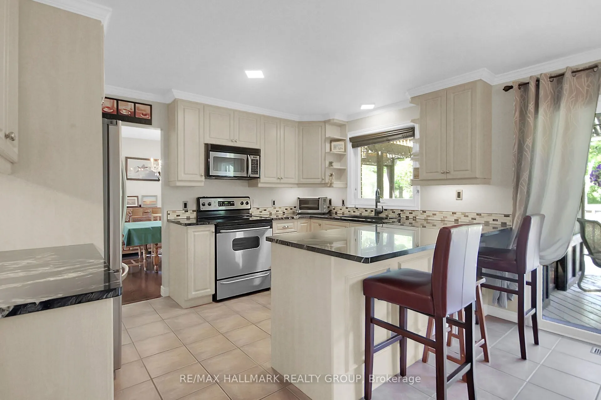 6942 Gallagher Road
