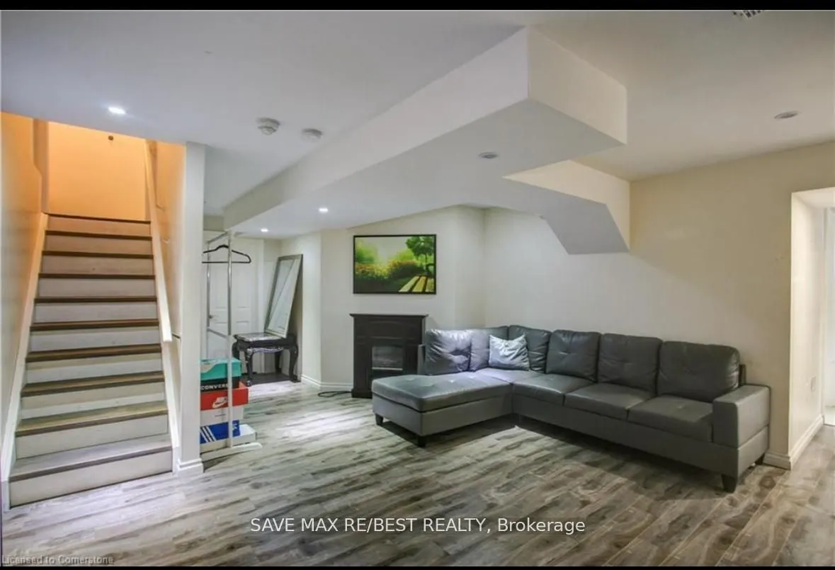 237 Shady Glen Crescent, #Bsmt