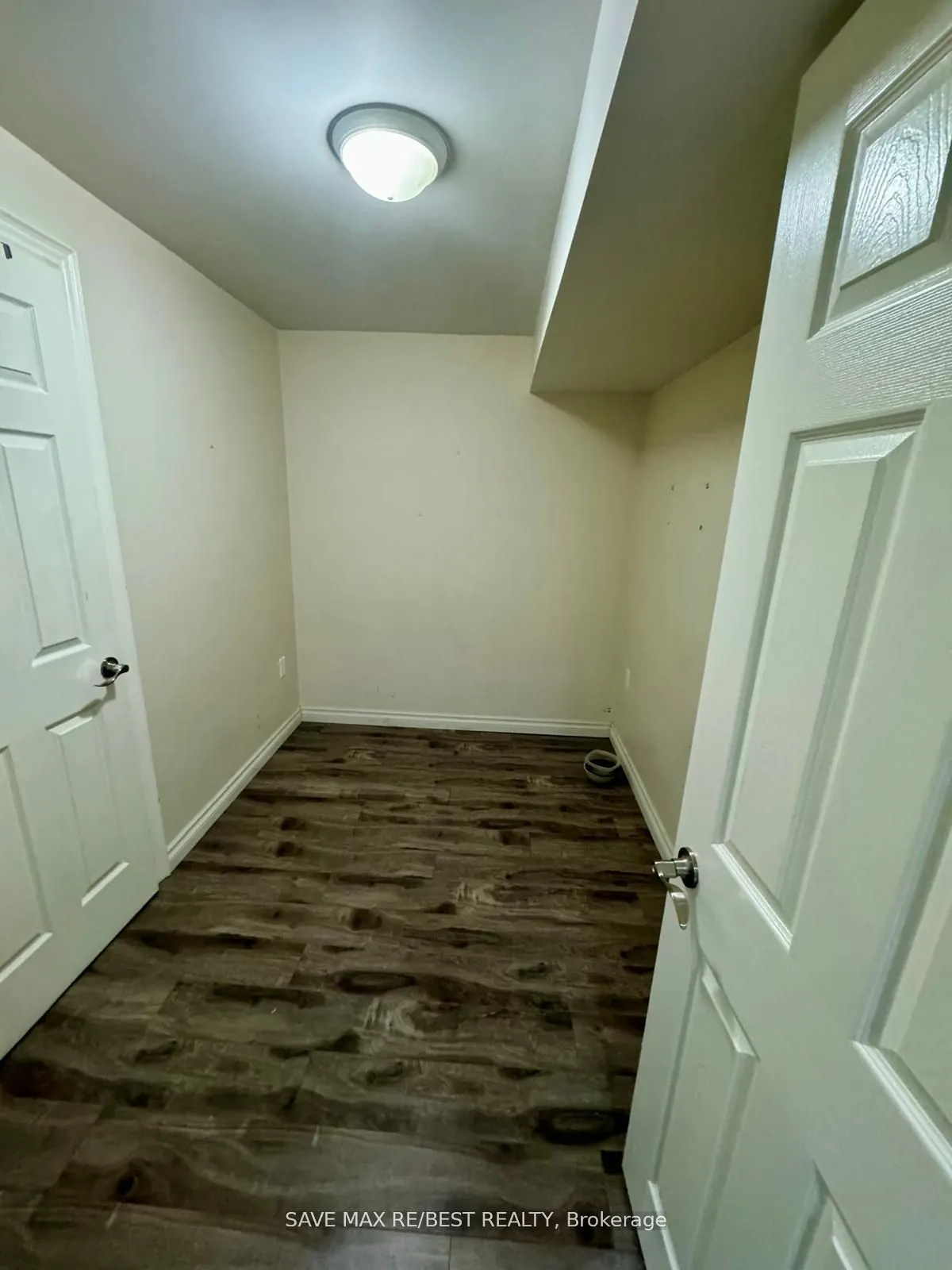 237 Shady Glen Crescent, #Bsmt