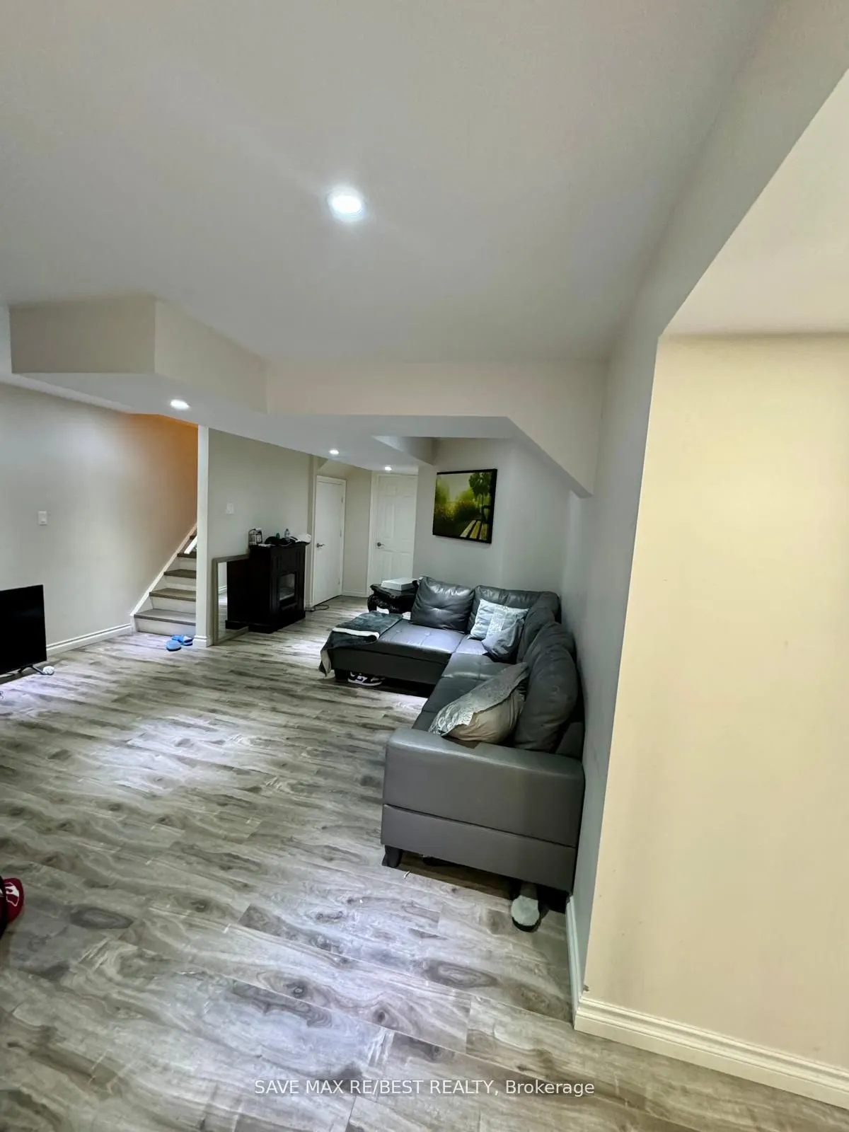 237 Shady Glen Crescent, #Bsmt