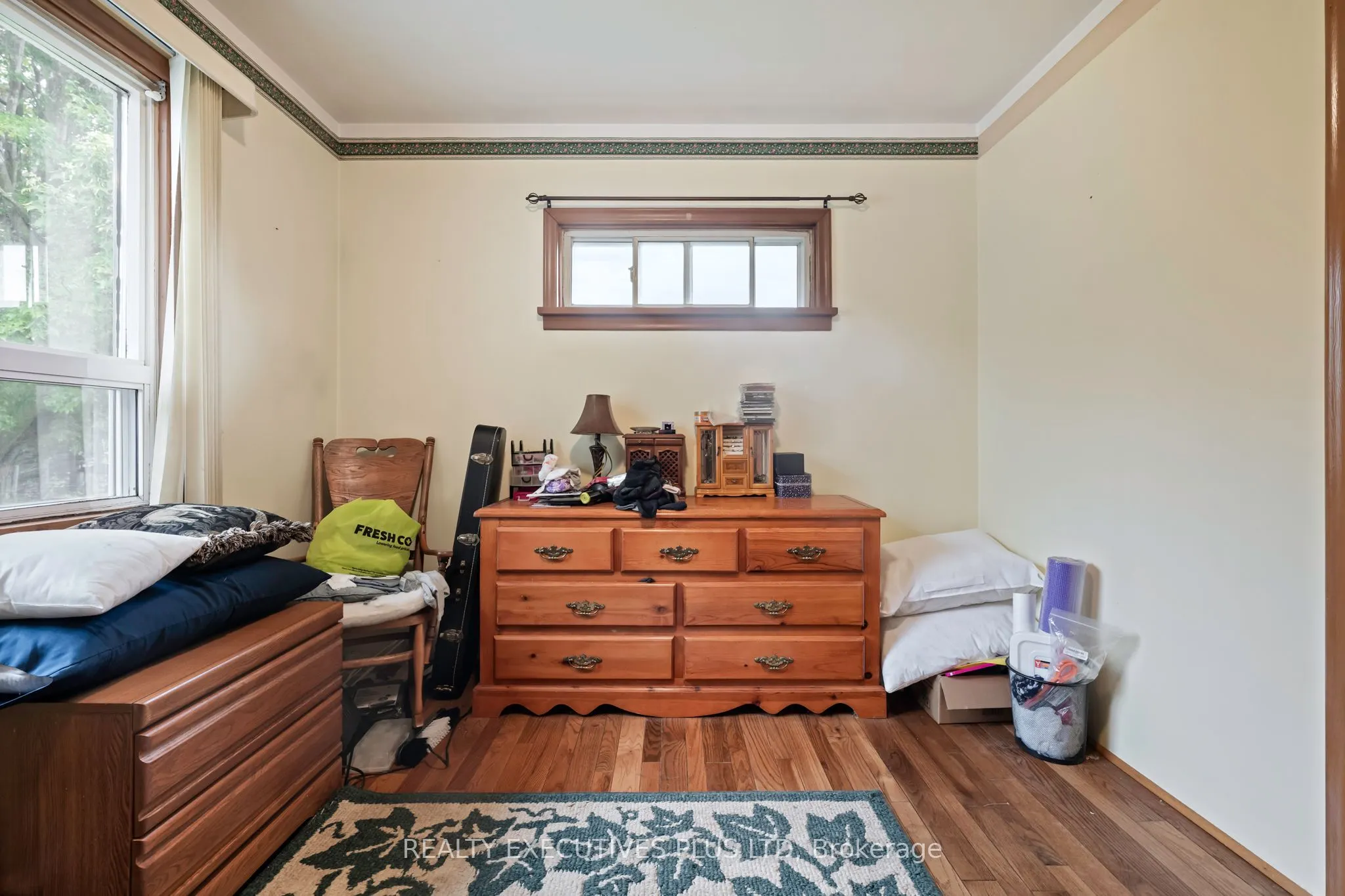 112420 Grey Road 14 Road