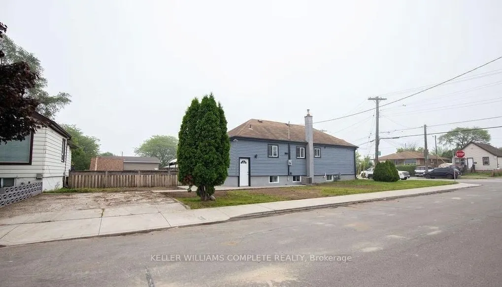 771 RENNIE Street, #Bsmt