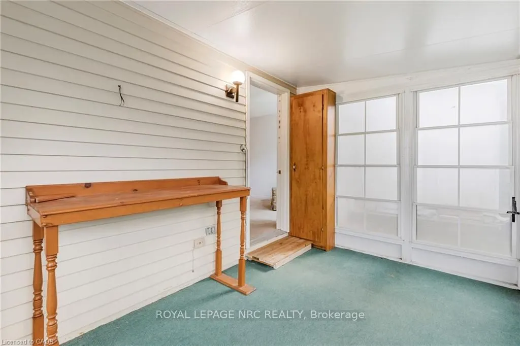 4 Rossmore Avenue, #5