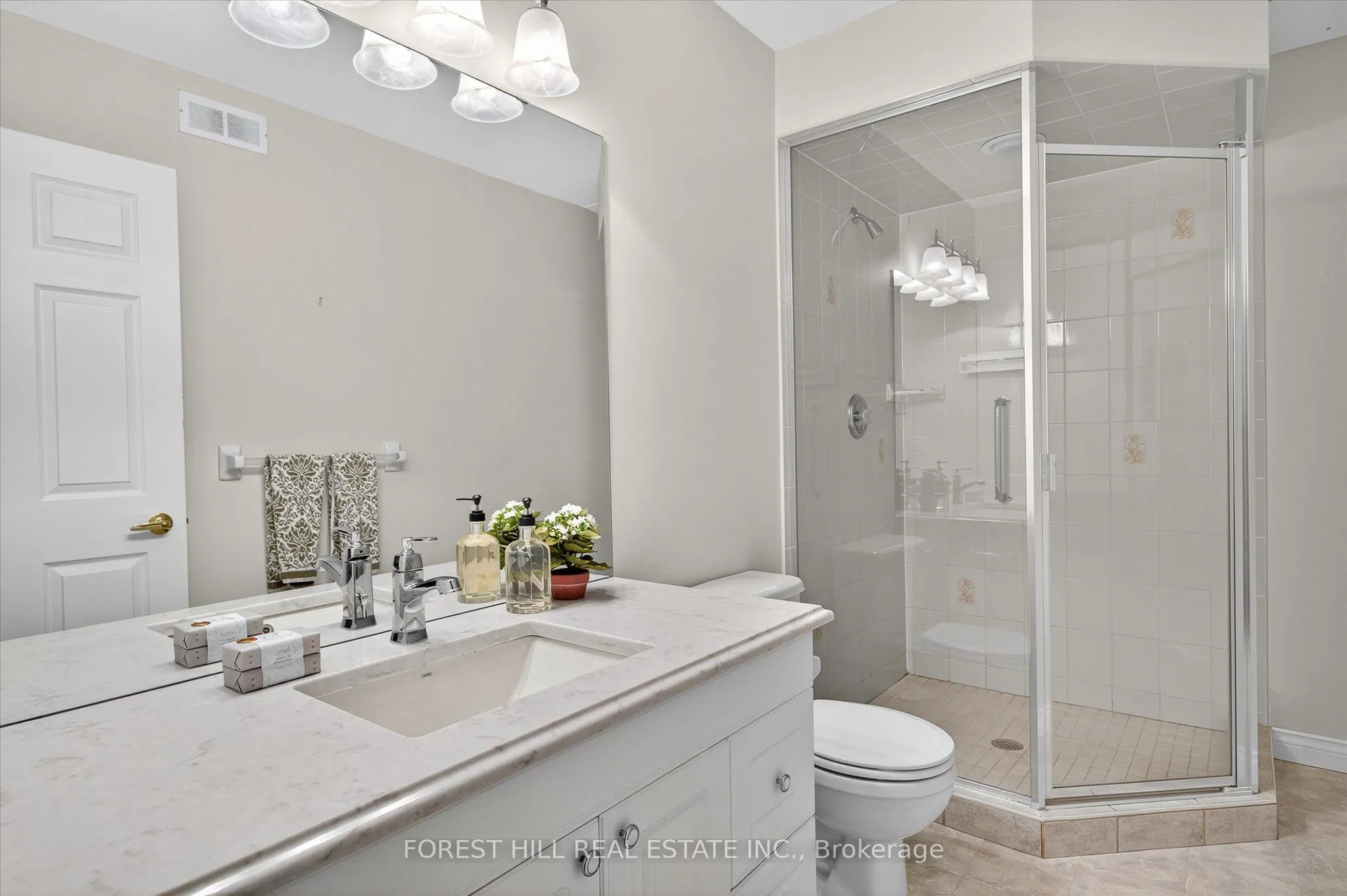 1121 Armour Road, #35