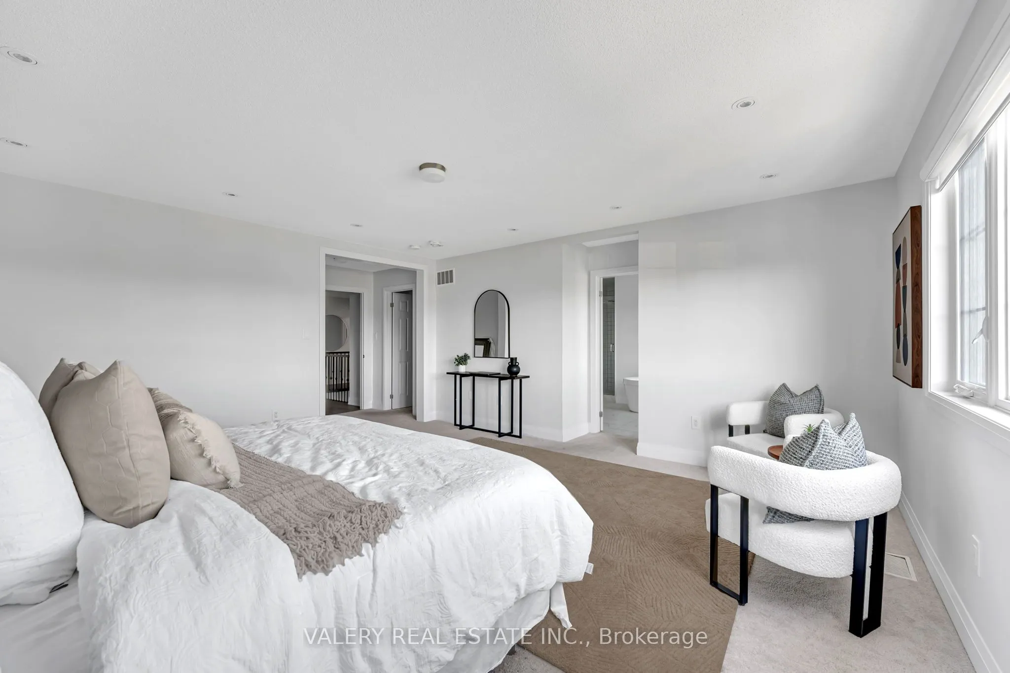 233 Mcfarlane Crescent