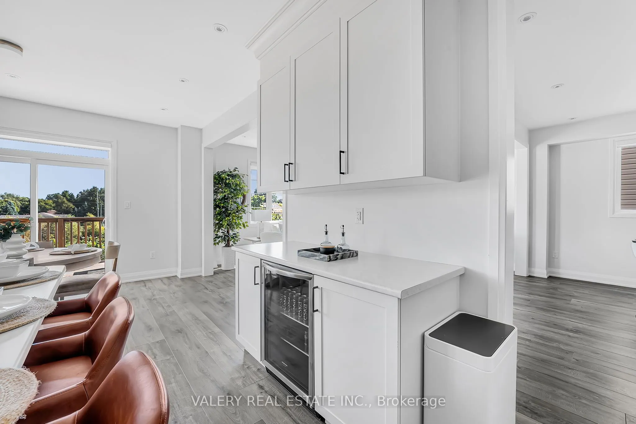233 Mcfarlane Crescent