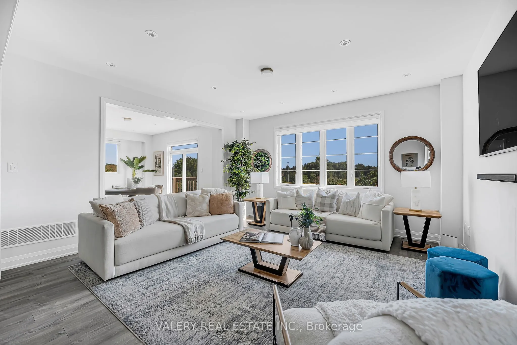 233 Mcfarlane Crescent